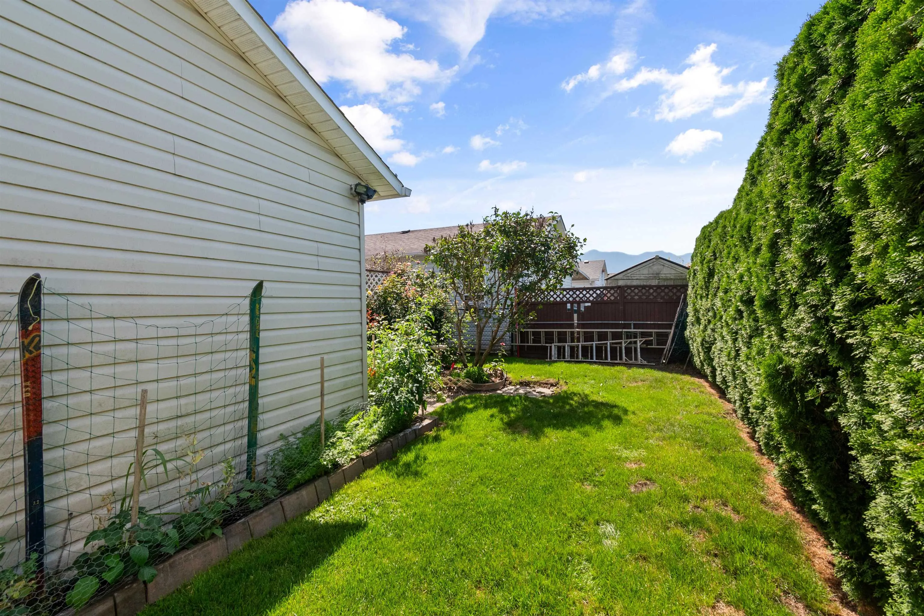 71 45918 Knight Road