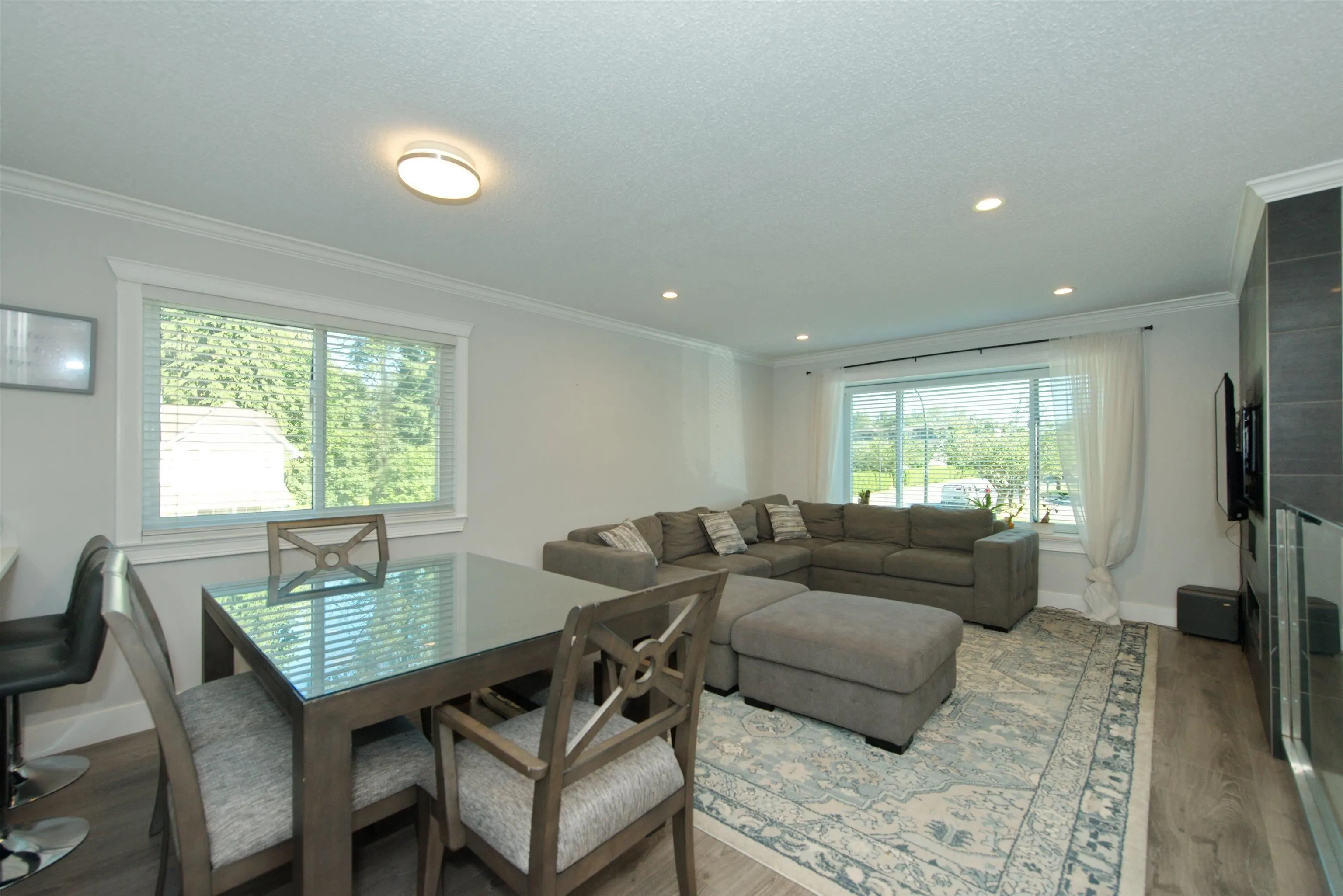 20709 120b Avenue