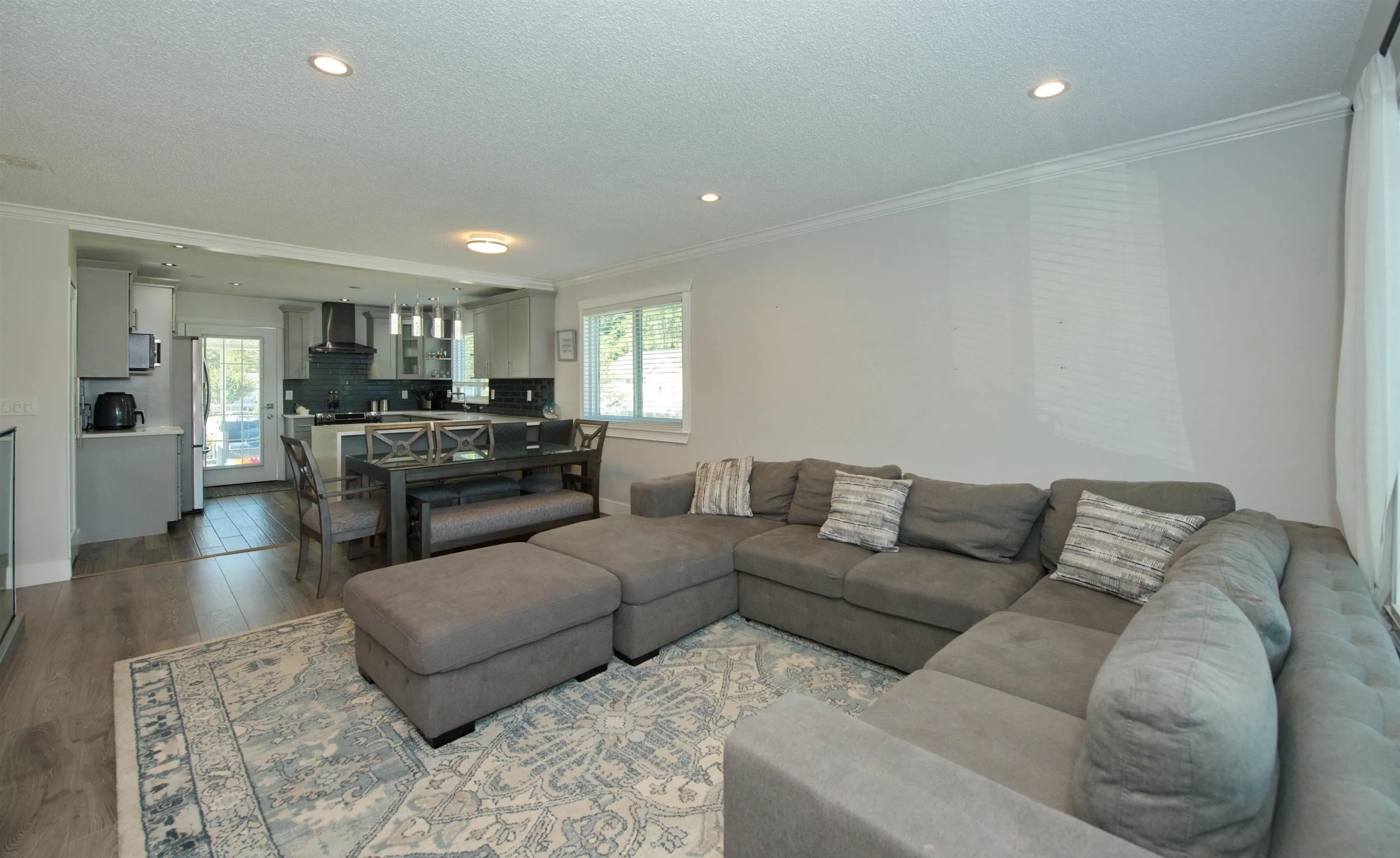 20709 120b Avenue