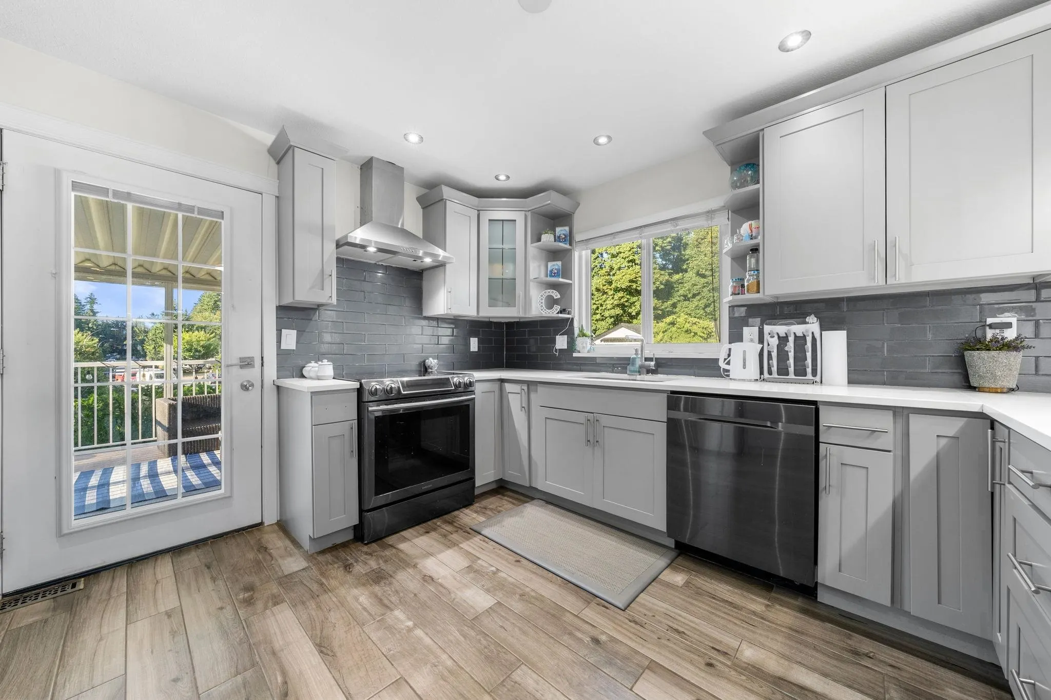 20709 120b Avenue