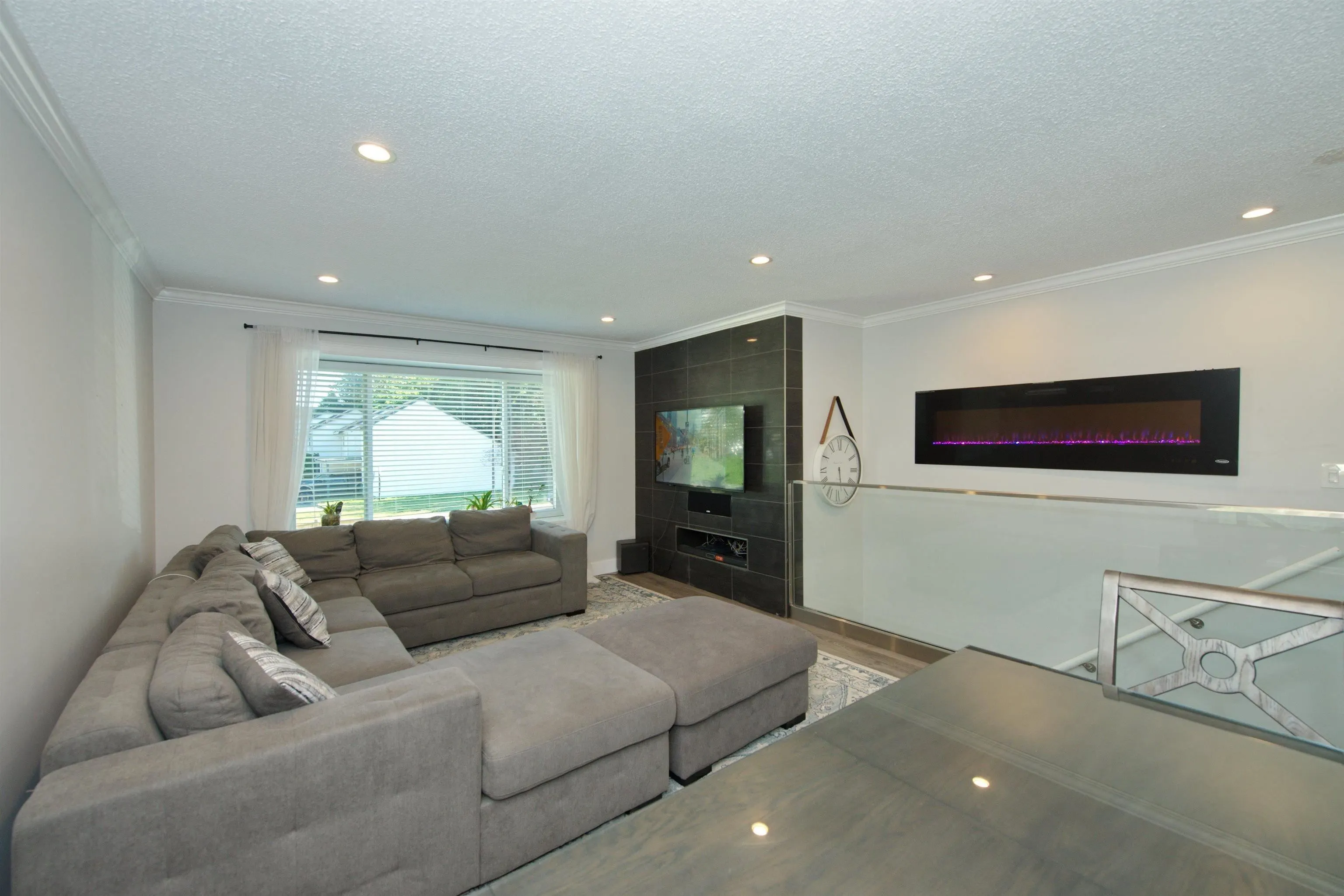 20709 120b Avenue