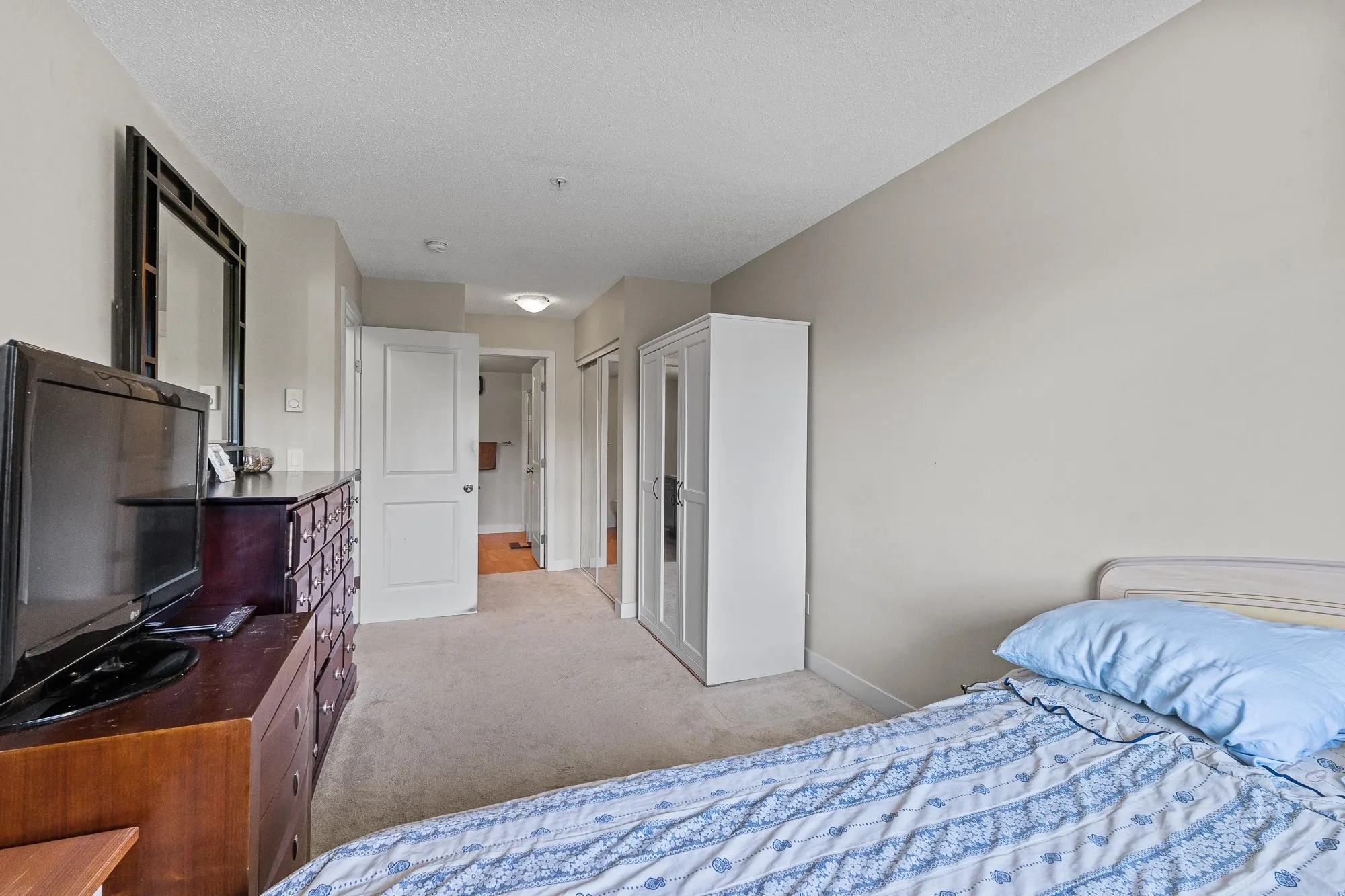 452 10838 City Parkway