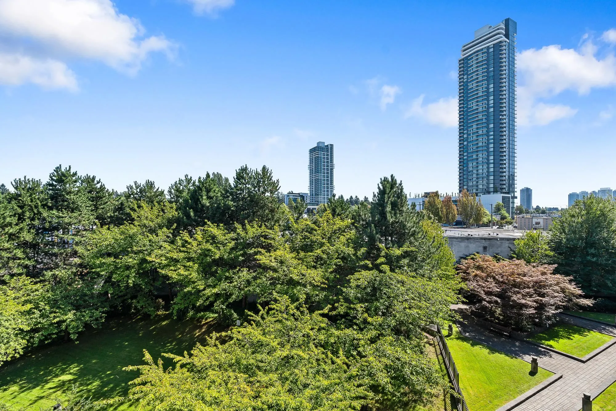 452 10838 City Parkway
