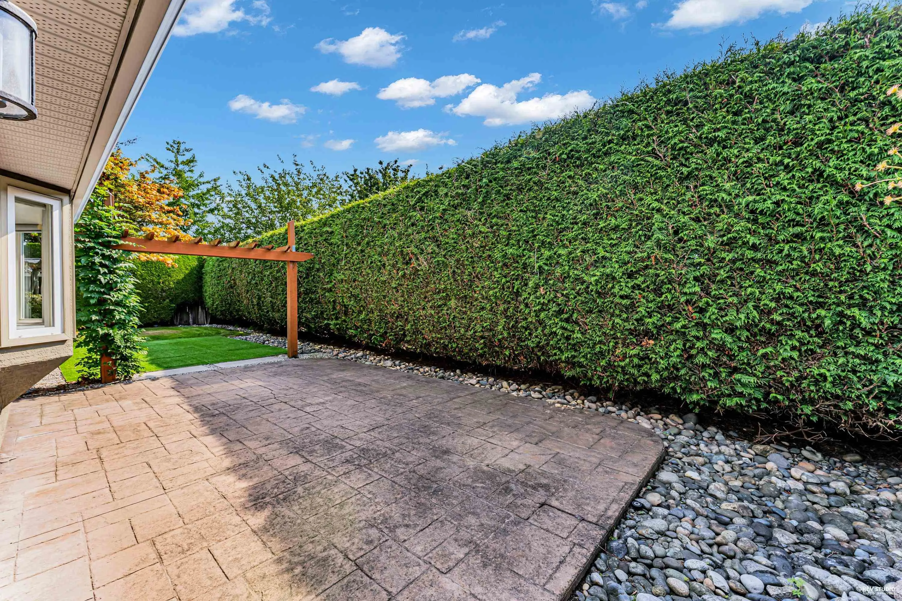 5159 Heron Bay Close
