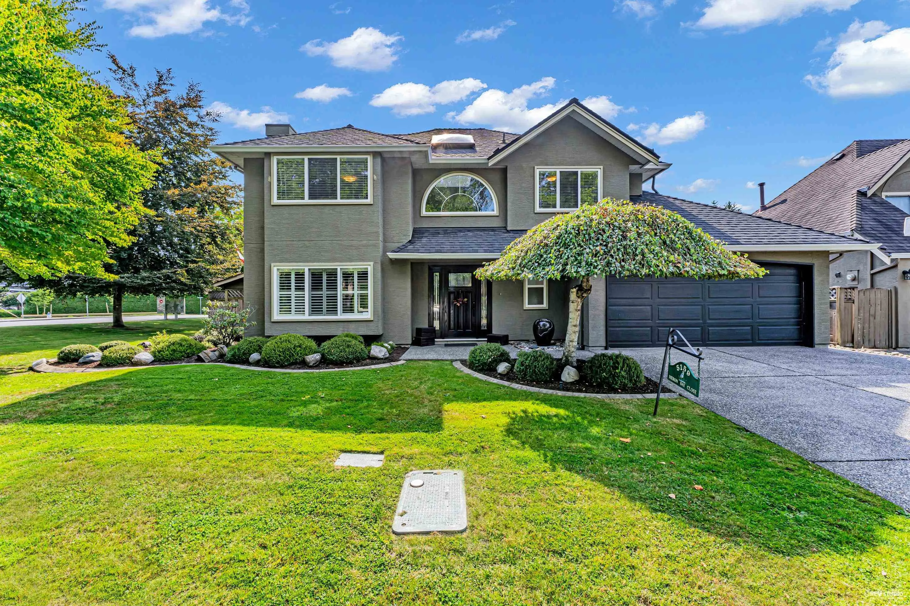 5159 Heron Bay Close