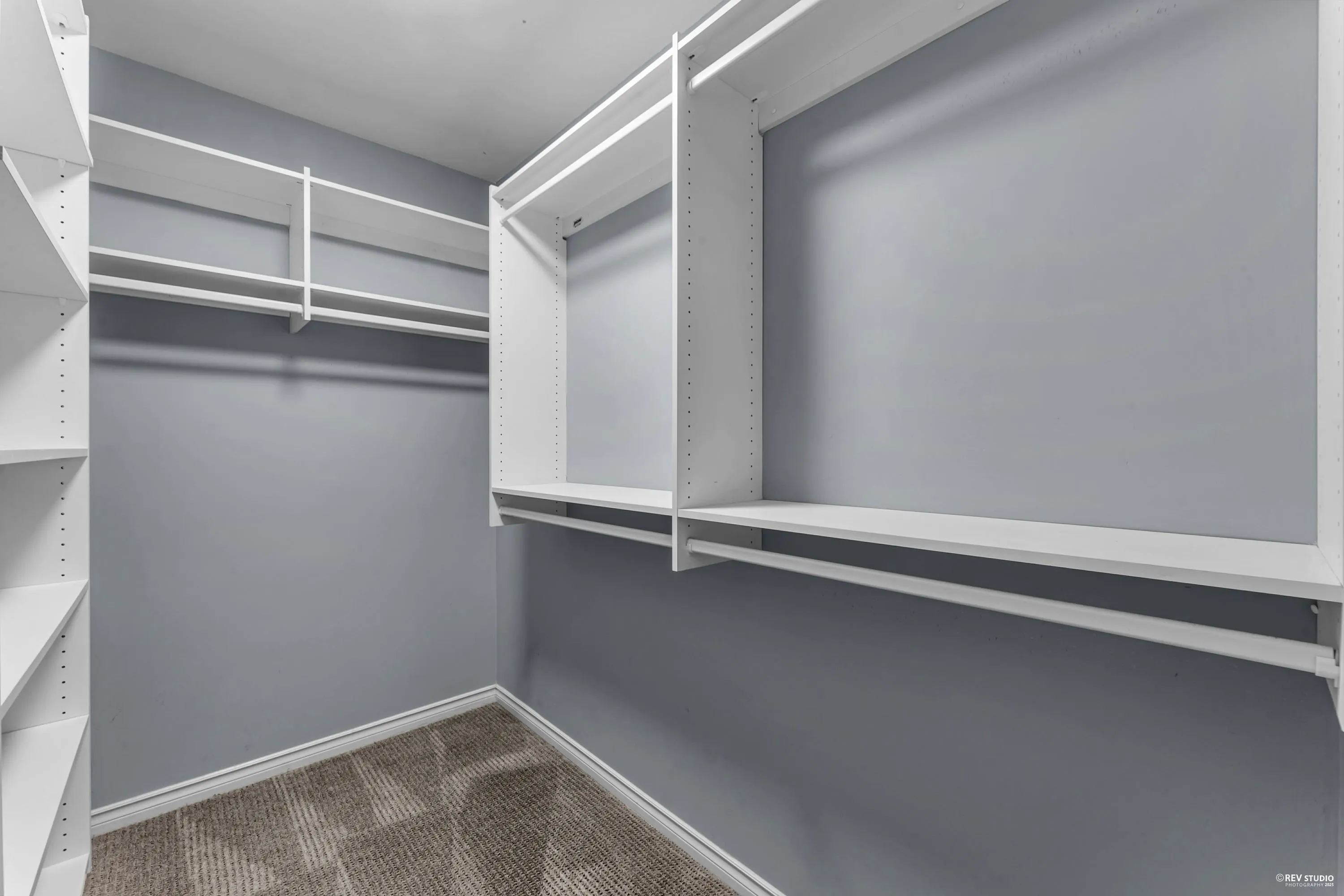 5159 Heron Bay Close