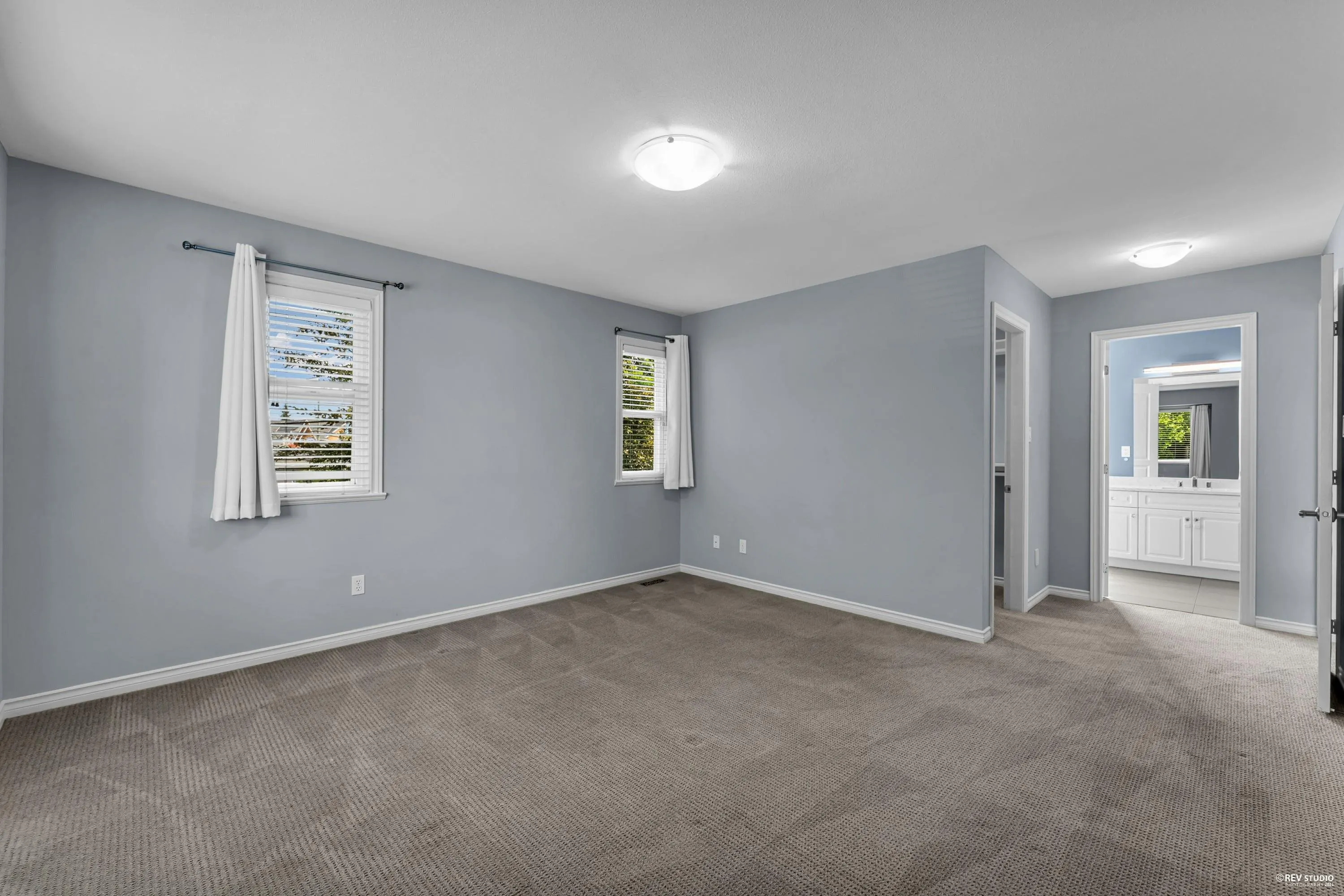 5159 Heron Bay Close