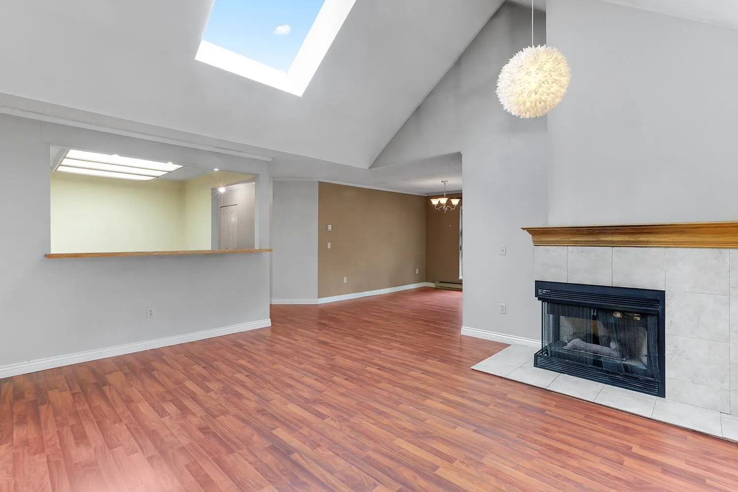 310 7540 Minoru Boulevard