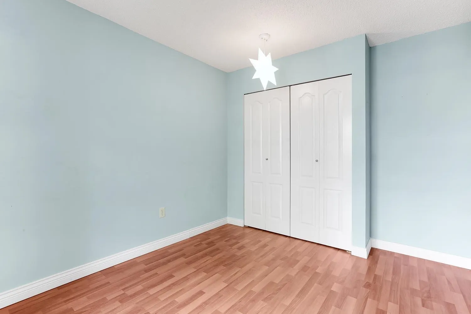 310 7540 Minoru Boulevard