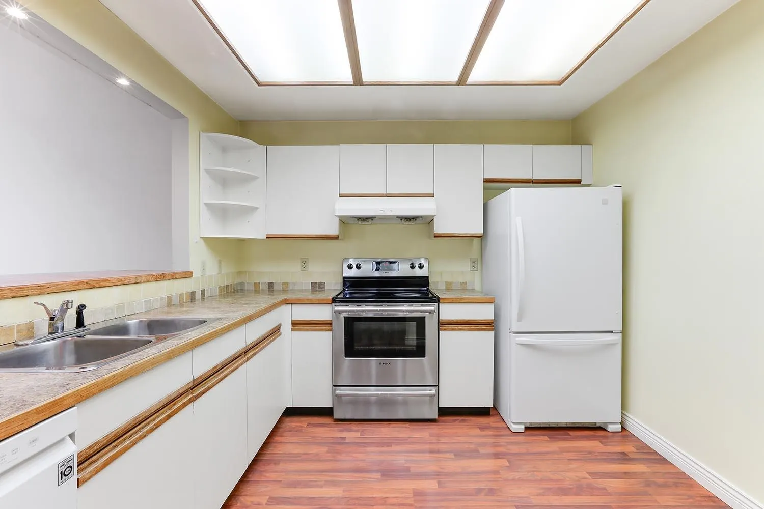 310 7540 Minoru Boulevard