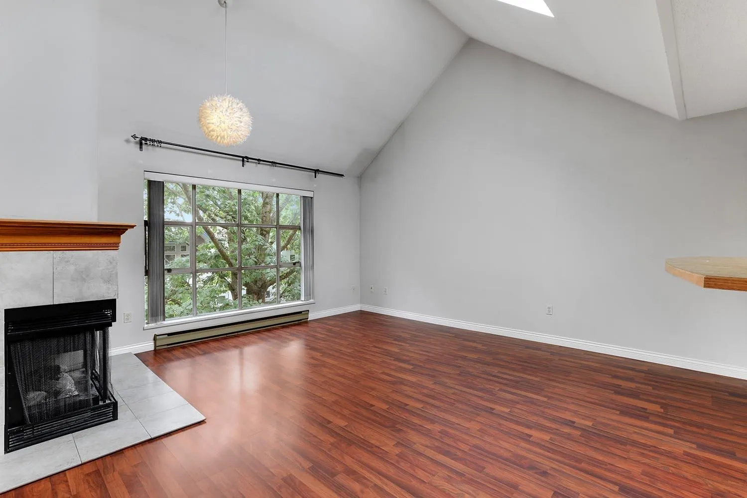 310 7540 Minoru Boulevard