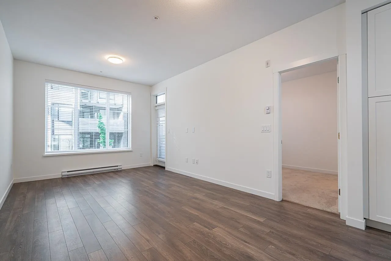 210 15825 85 Avenue