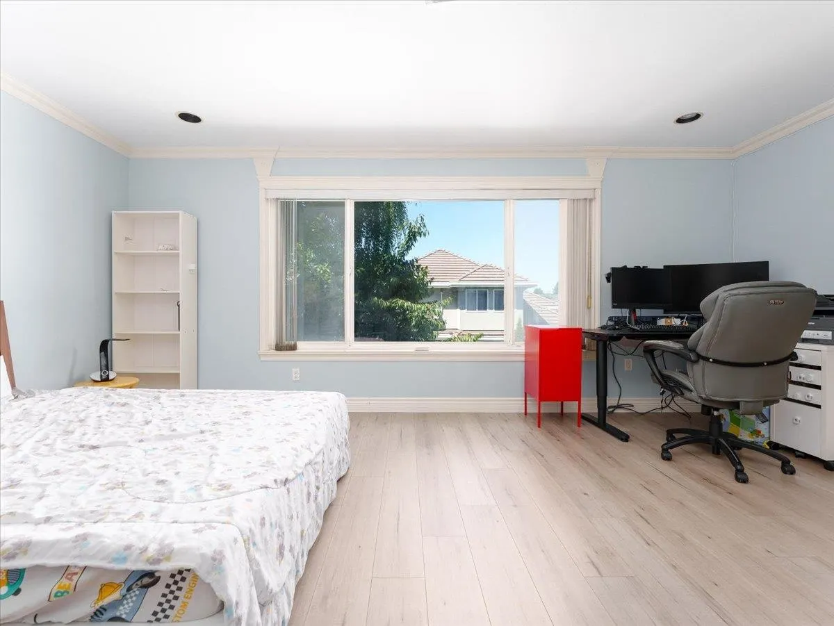 10099 Ruskin Road