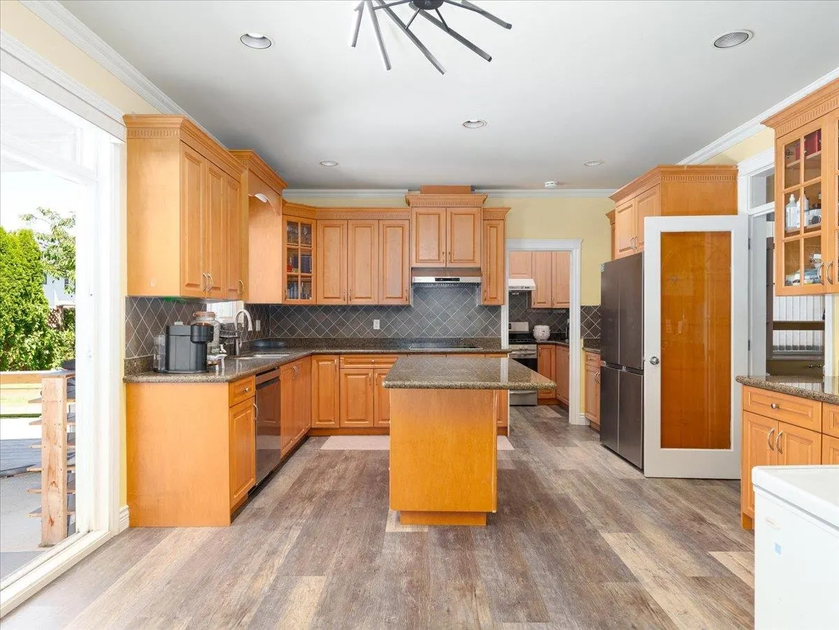 10099 Ruskin Road
