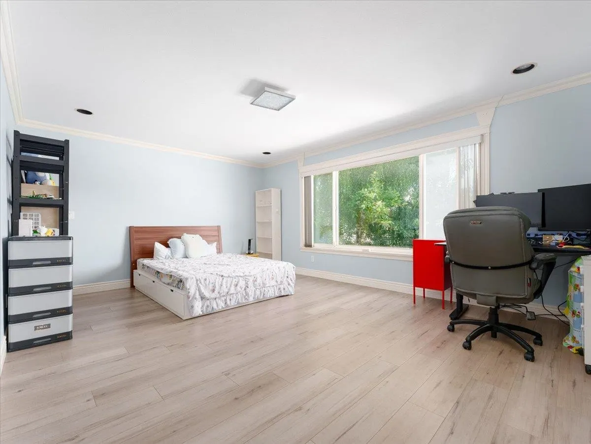 10099 Ruskin Road