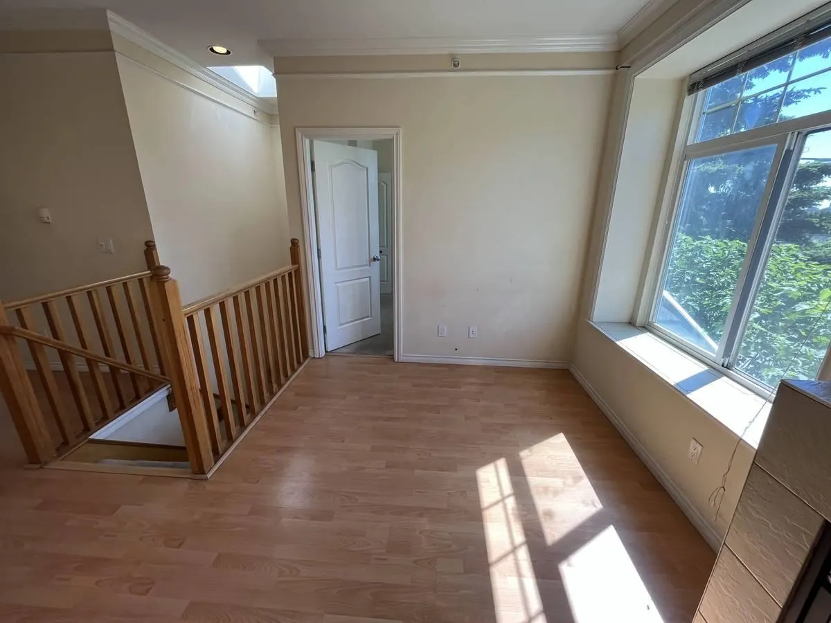 Top Floor 8XXX Main Street