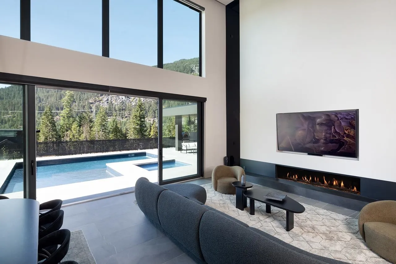 9228 Wedgemount Plateau Drive
