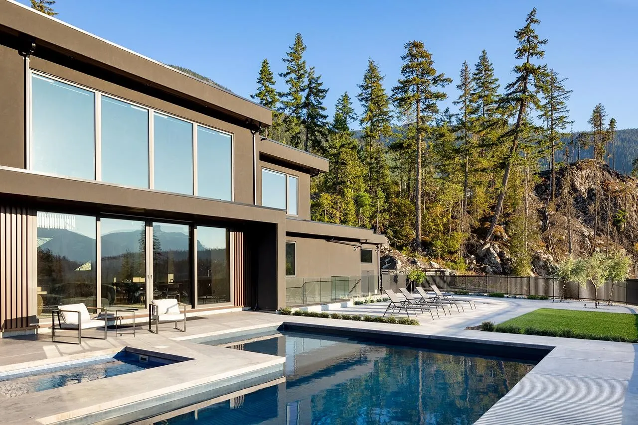 9228 Wedgemount Plateau Drive