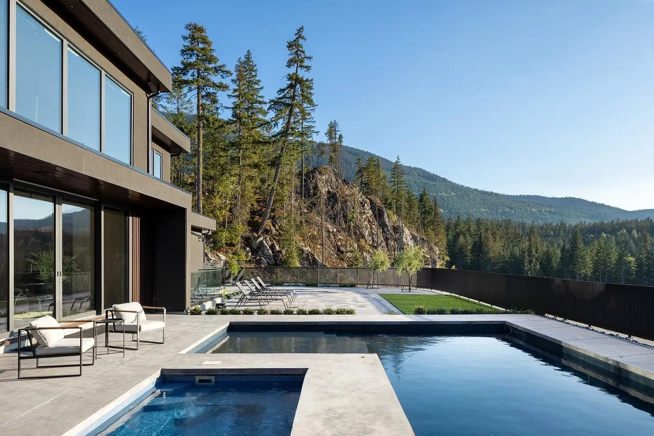 9228 Wedgemount Plateau Drive