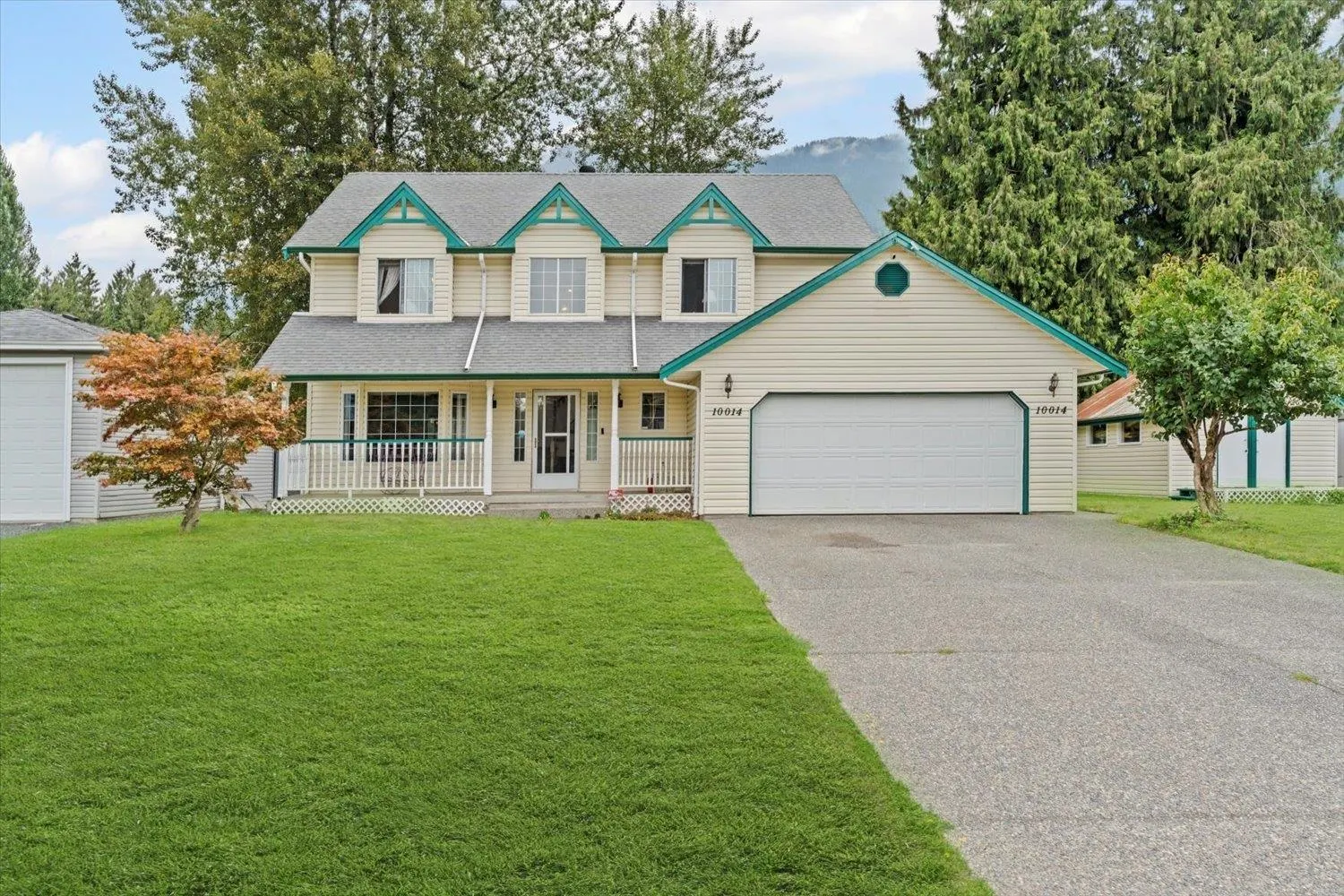 10014 Parkwood Drive
