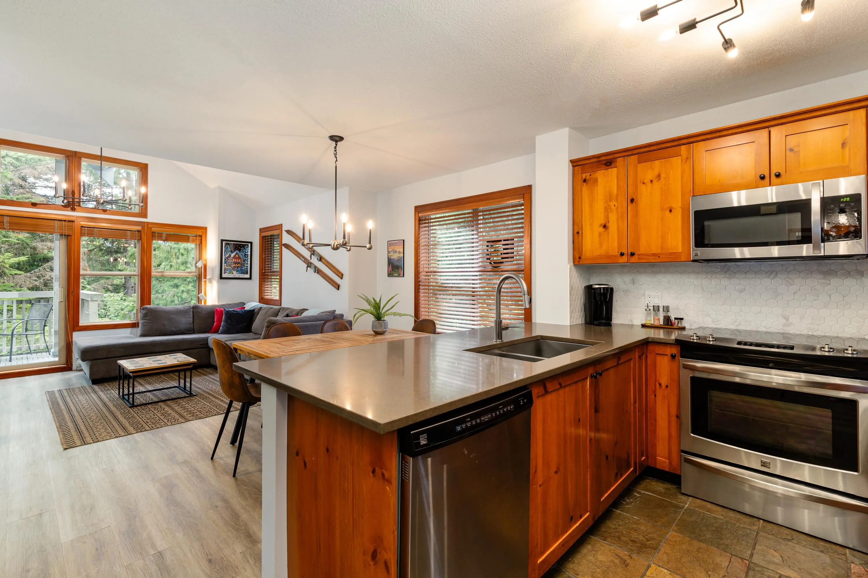 31 4661 Blackcomb Way