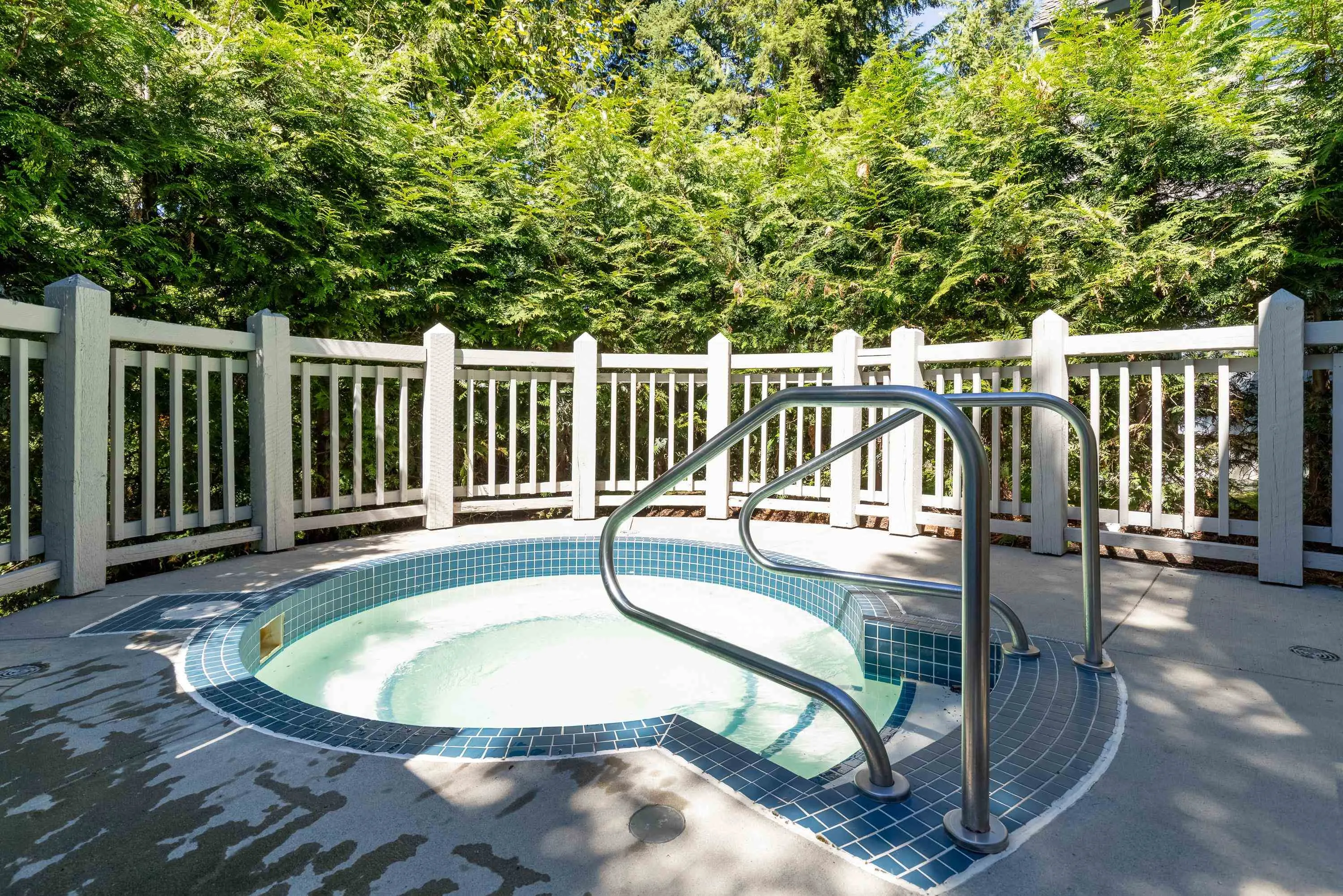31 4661 Blackcomb Way