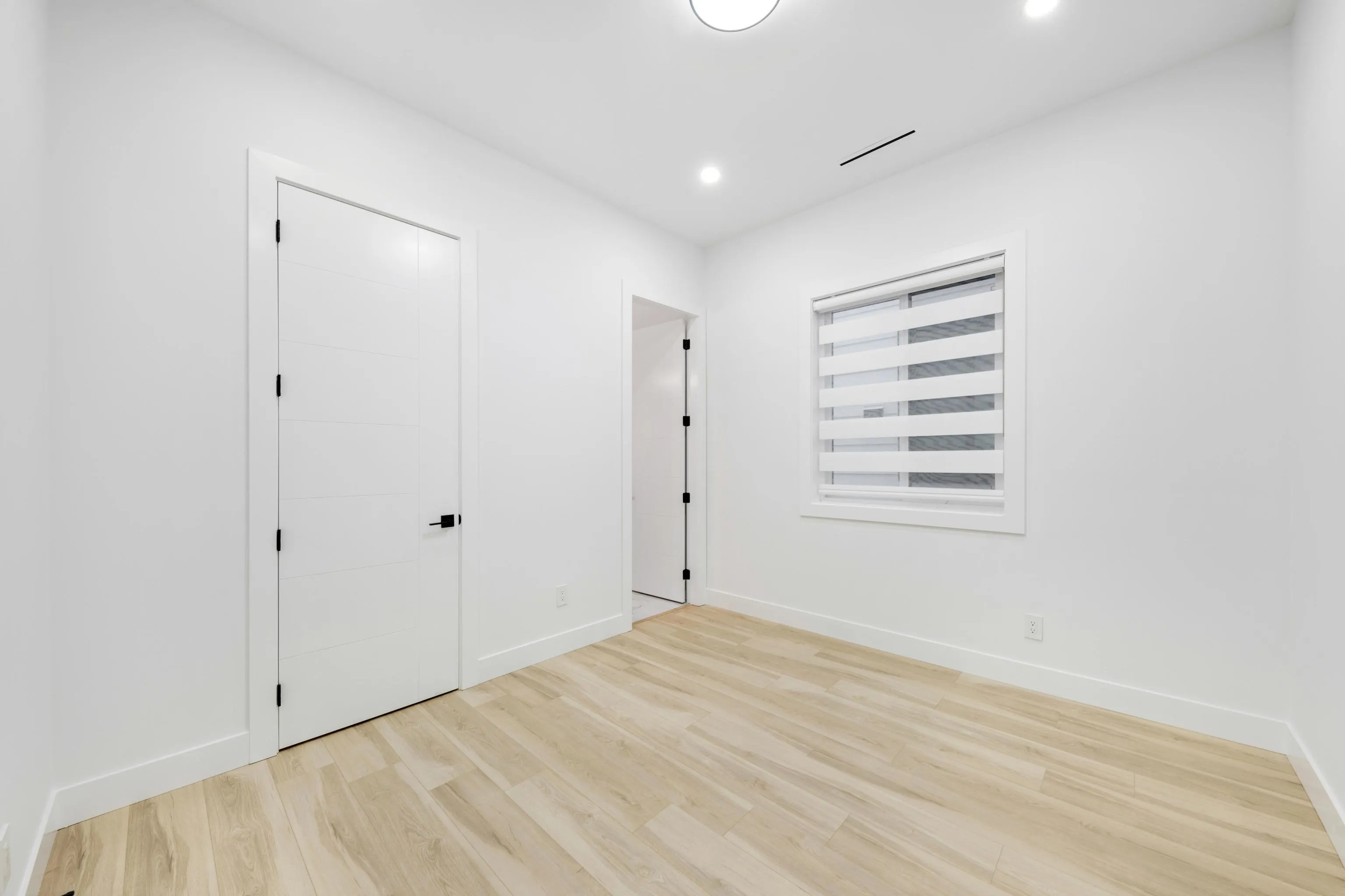 12671 106a Avenue