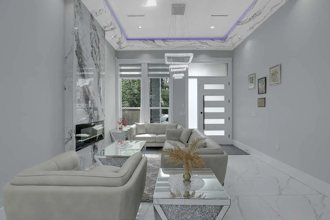 14271 Grosvenor Road