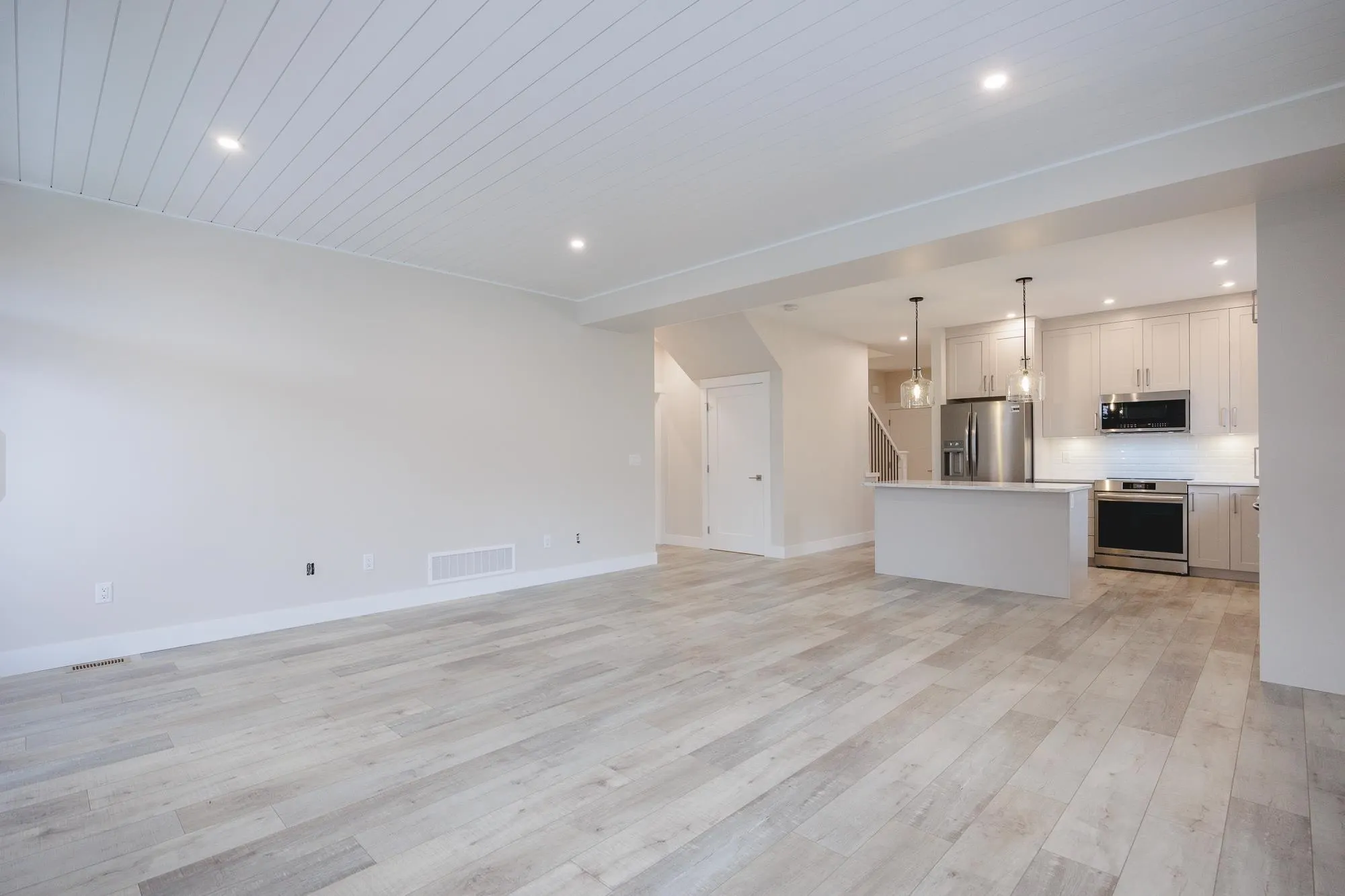 102 6211 Chilliwack River Road