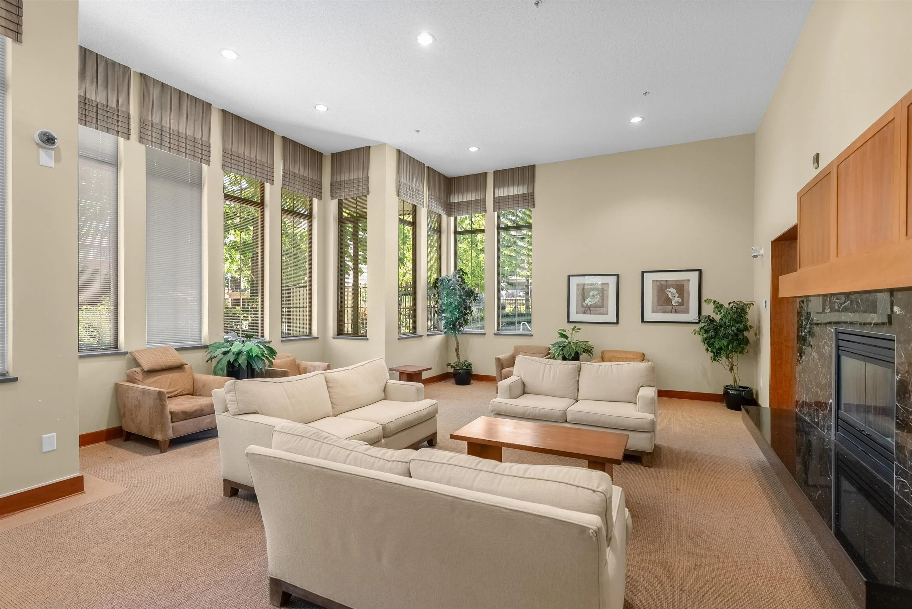 5102 5111 Garden City Road