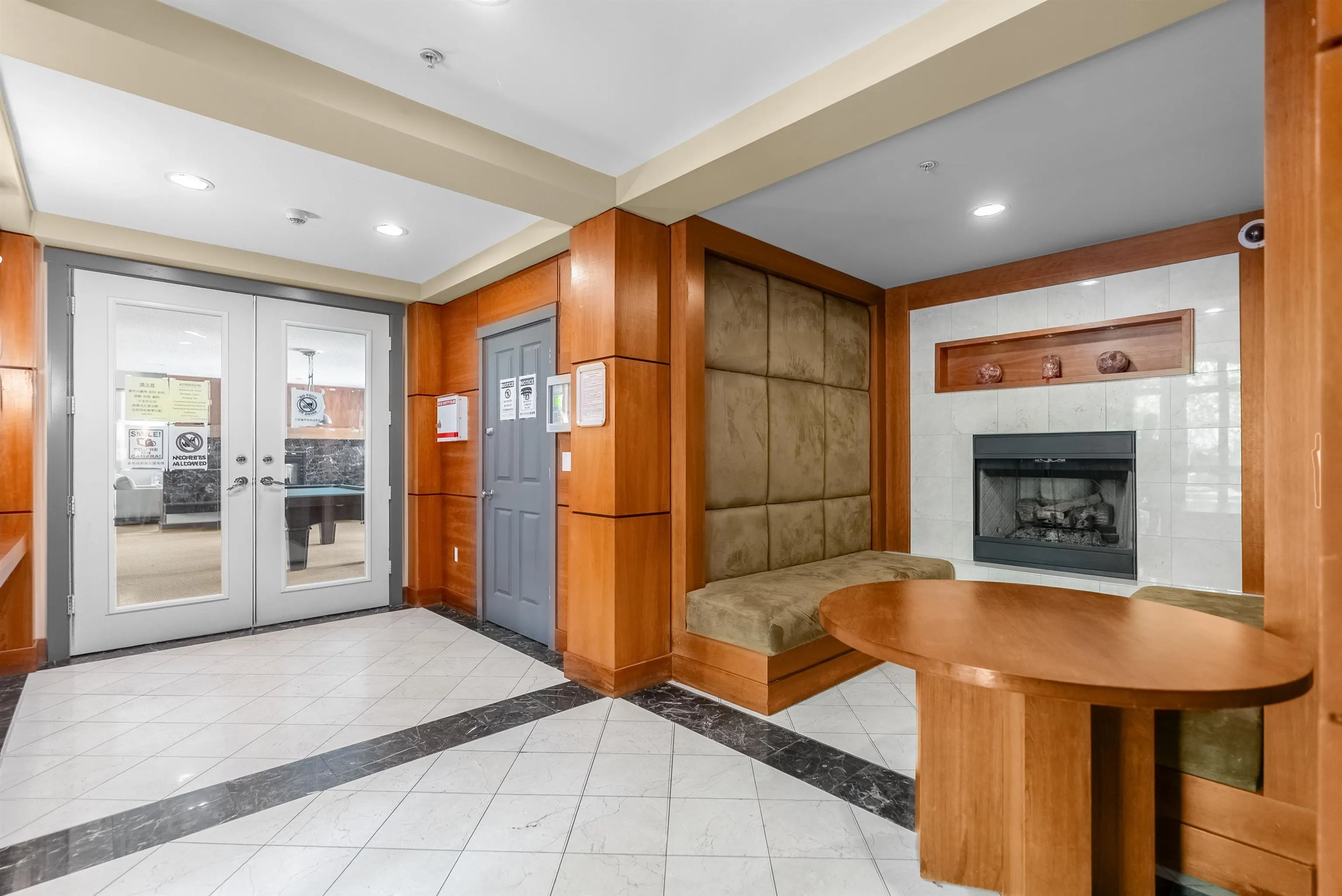 5102 5111 Garden City Road