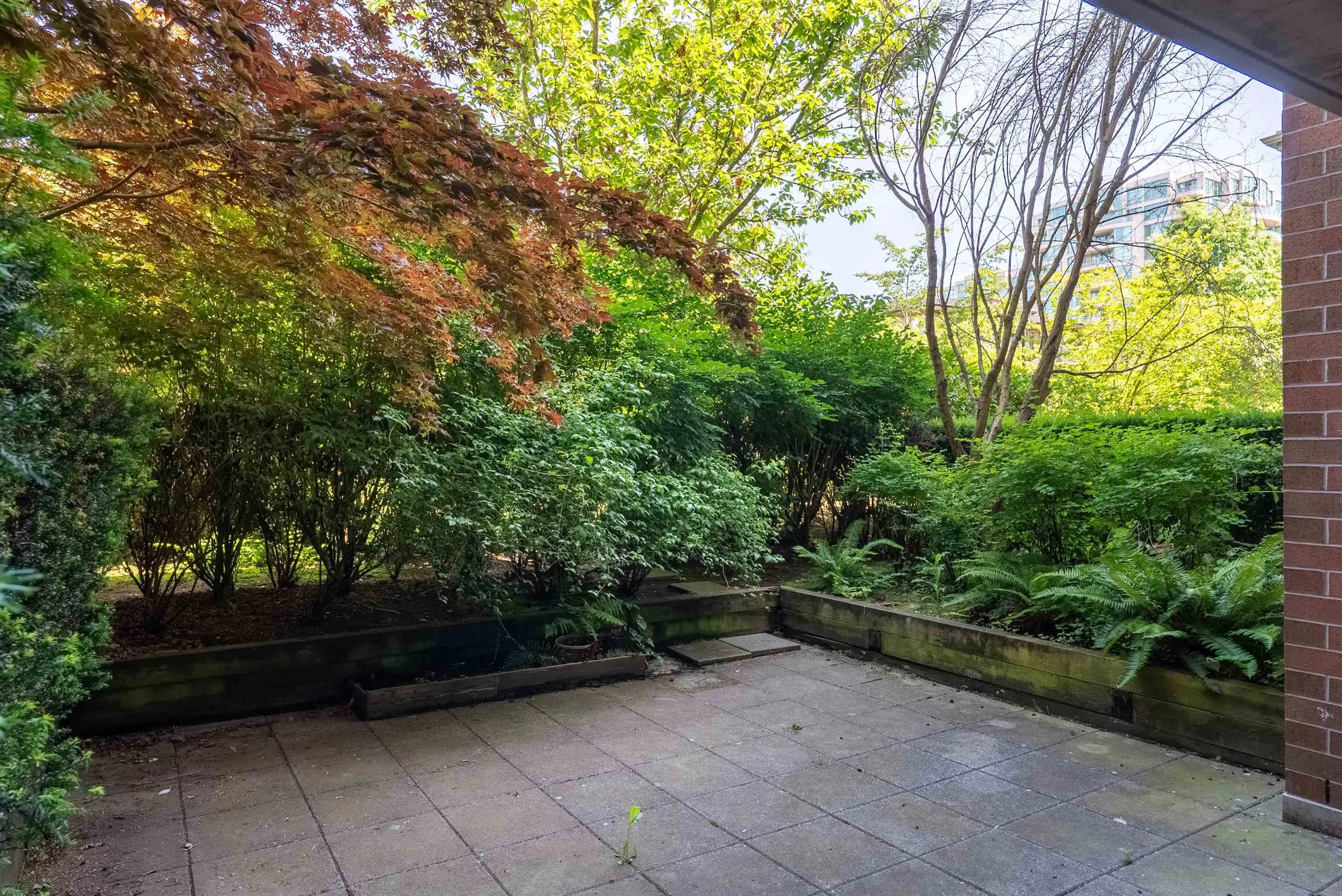 5102 5111 Garden City Road