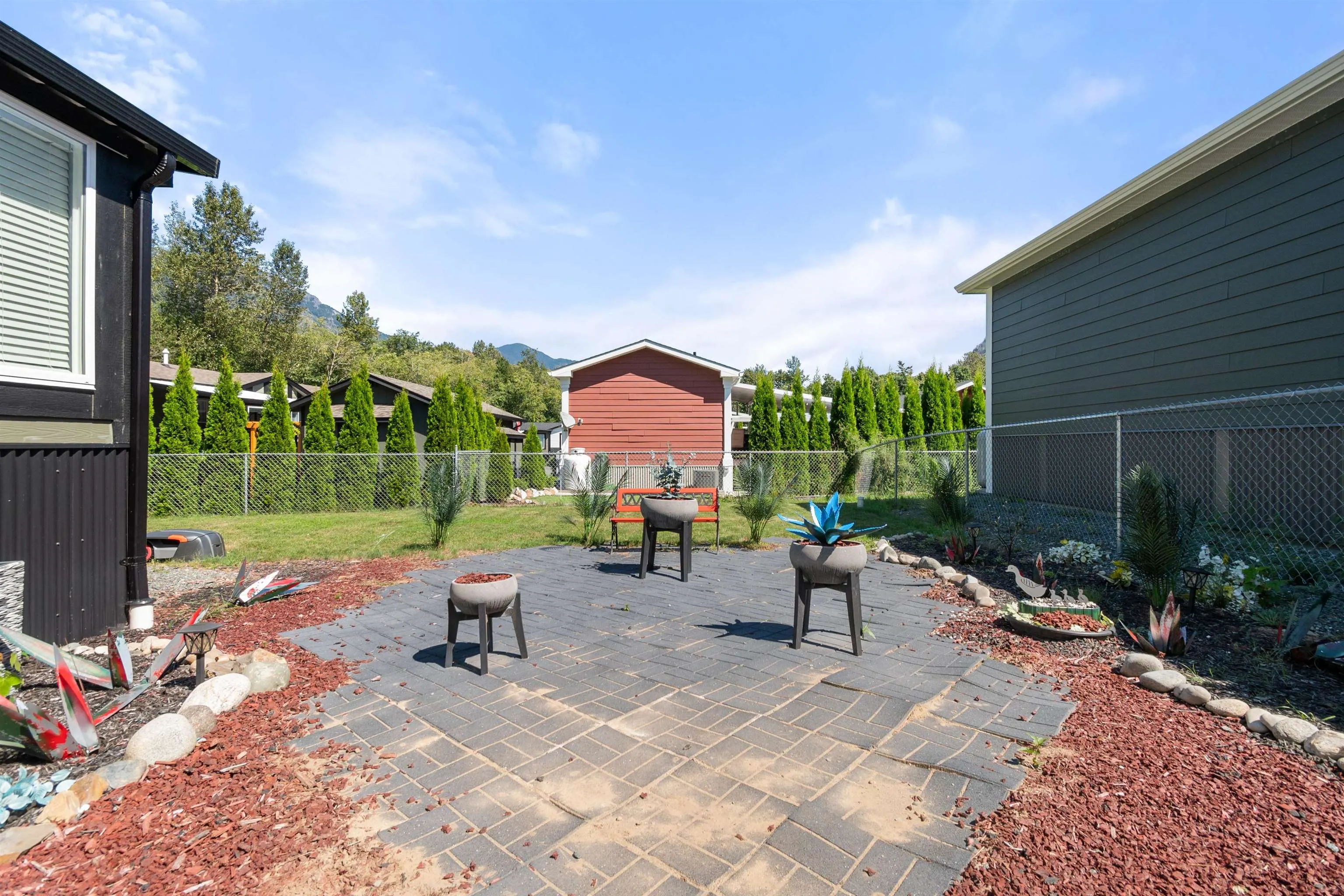 21 59060 Lougheed Highway
