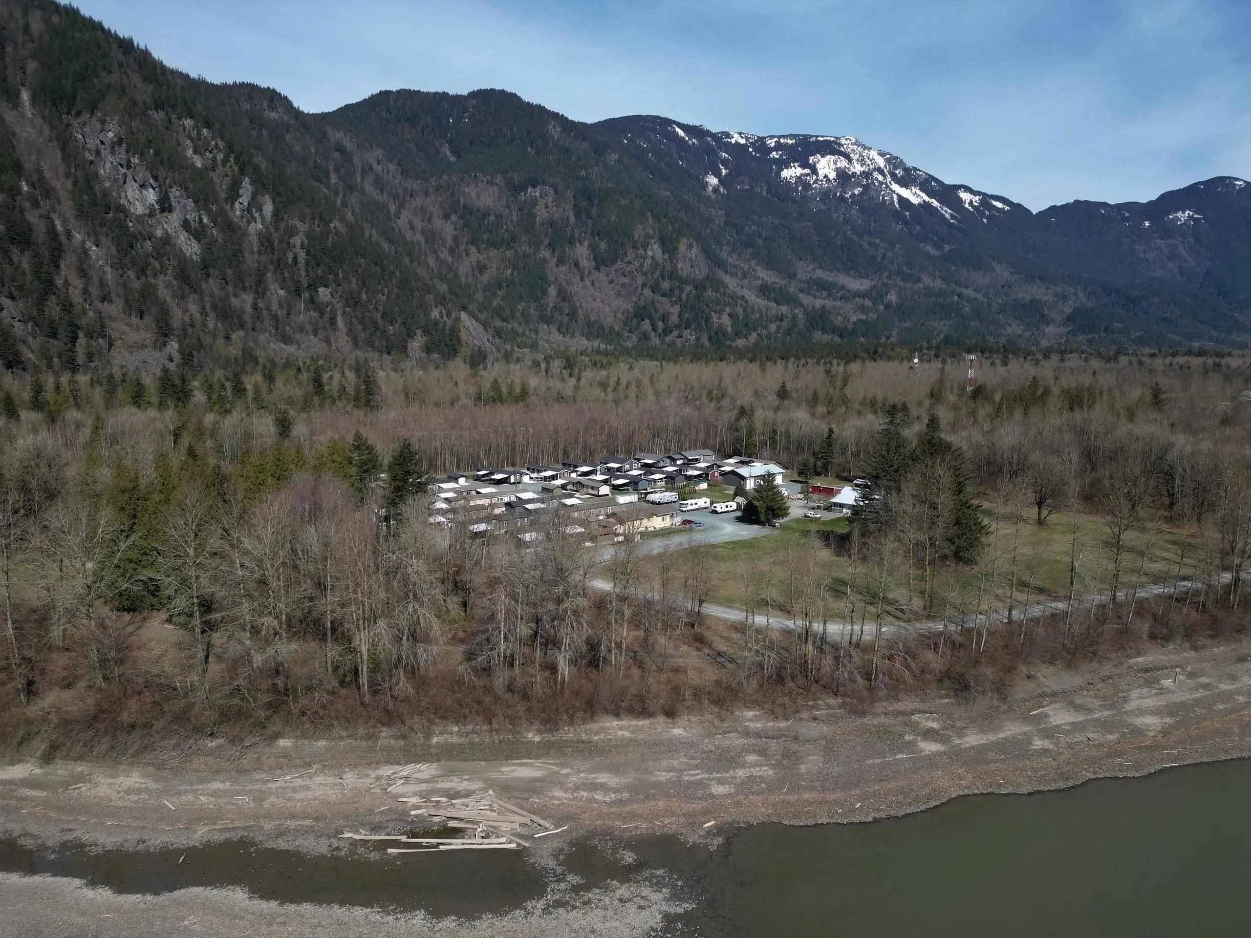 21 59060 Lougheed Highway