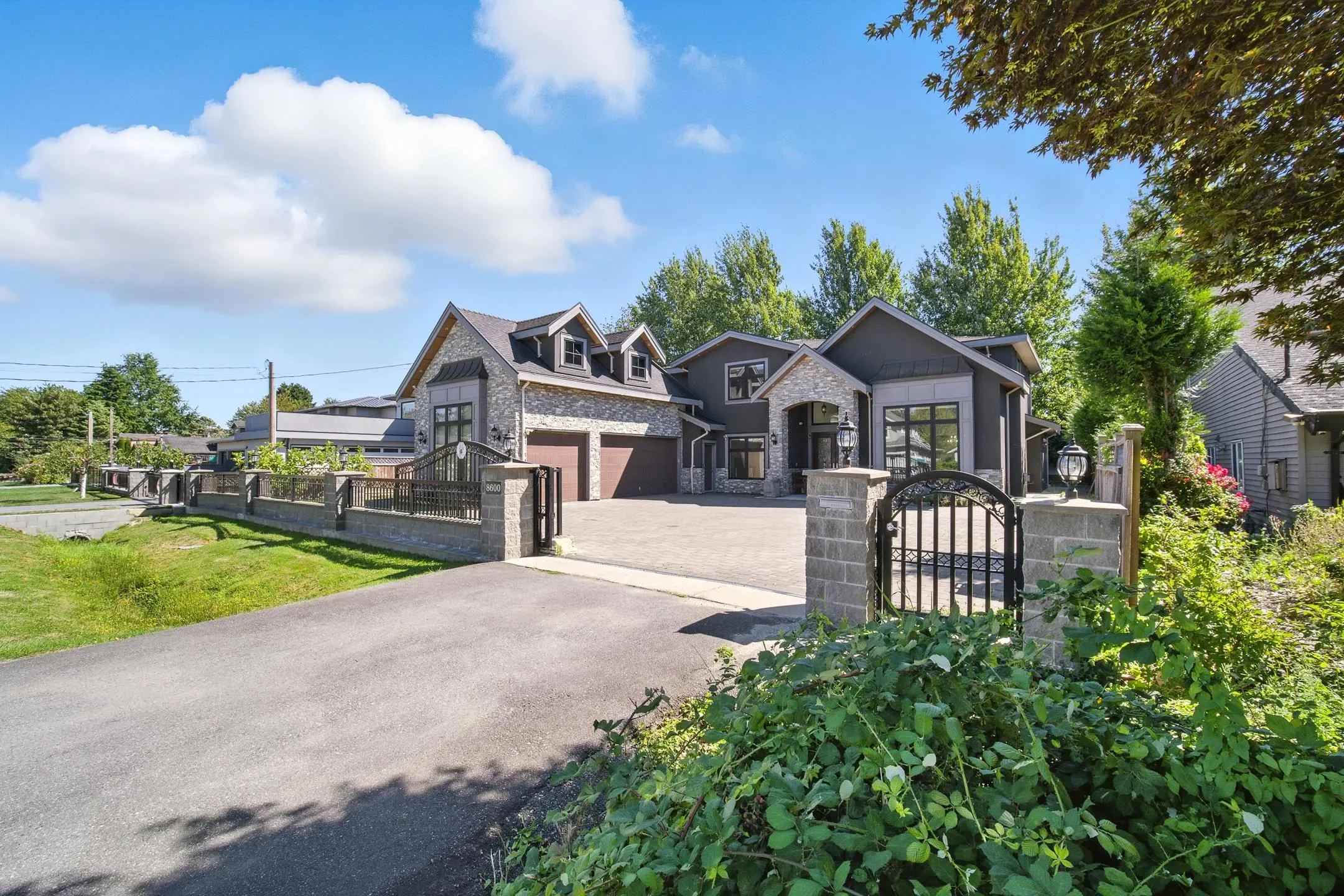 8600 Leslie Road