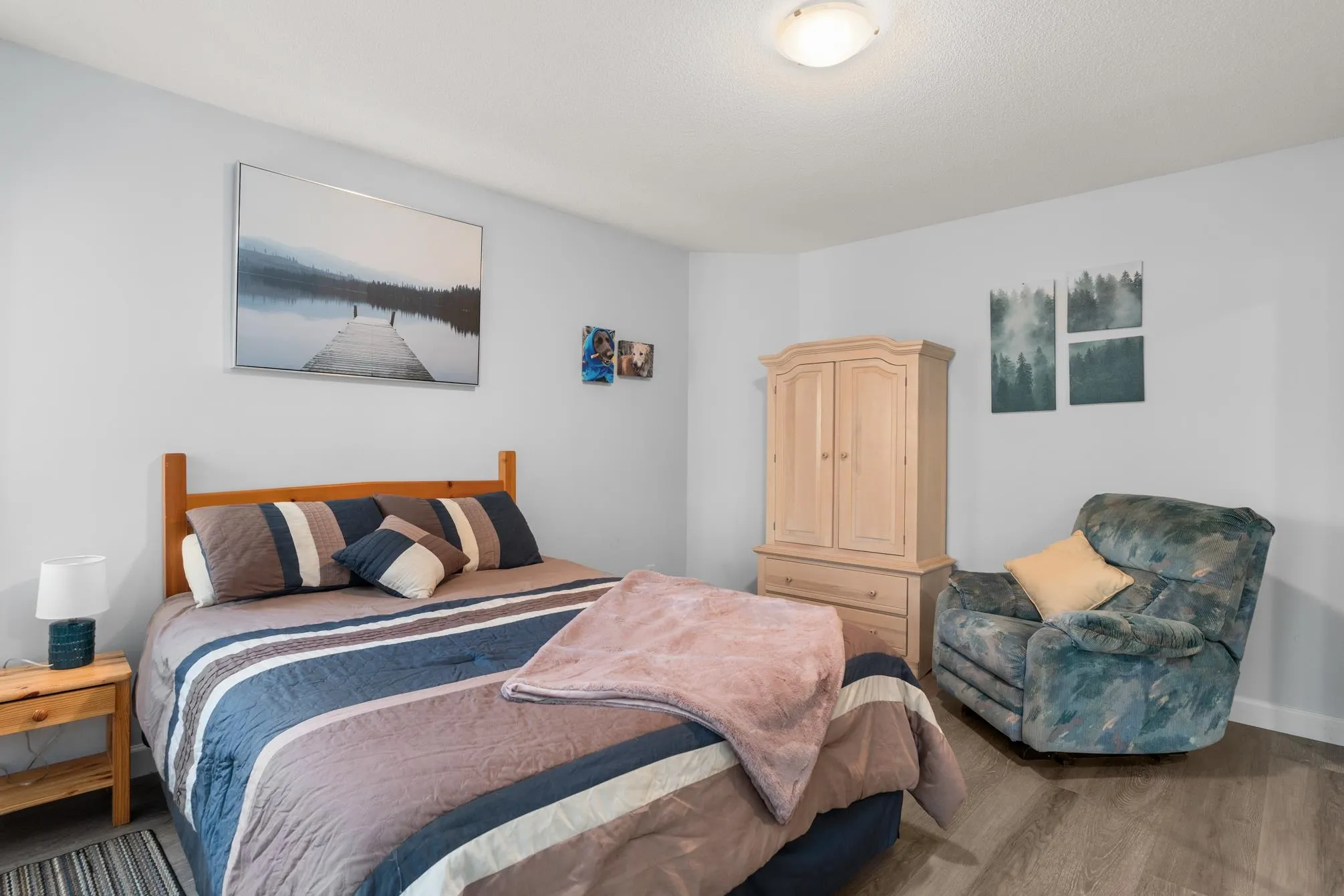 1480 View Crescent