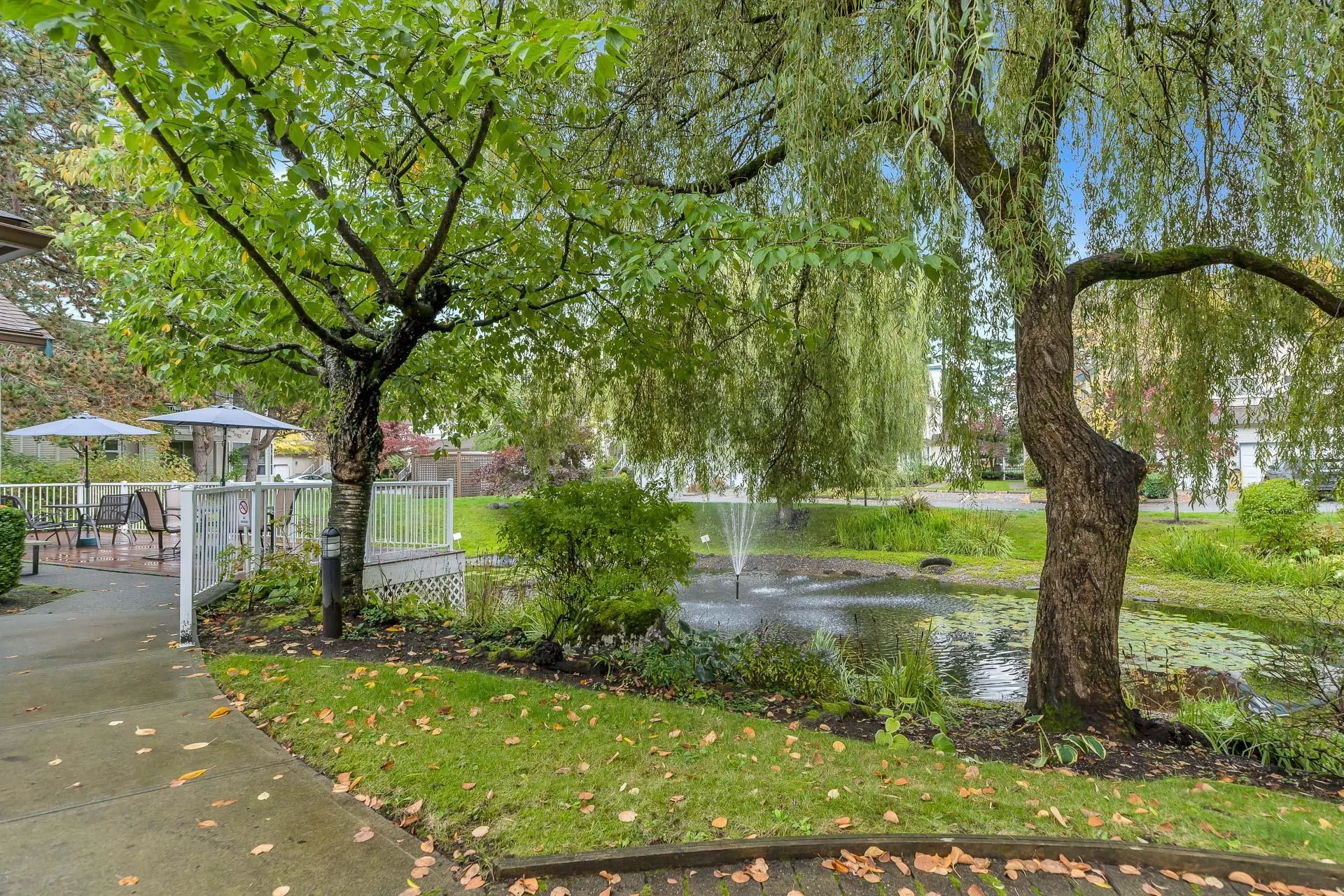 25 10038 150 Street