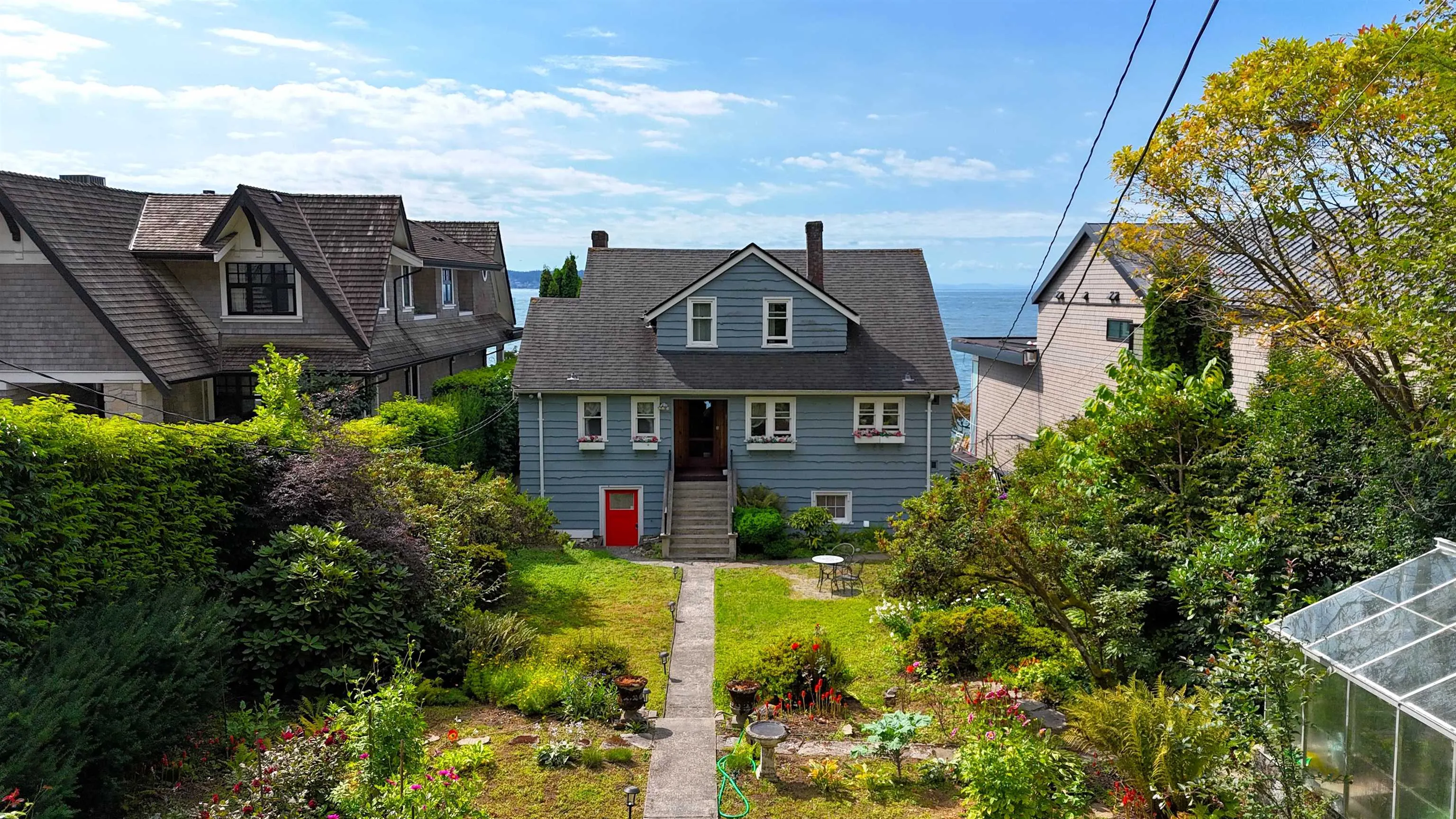 3866 Marine Drive