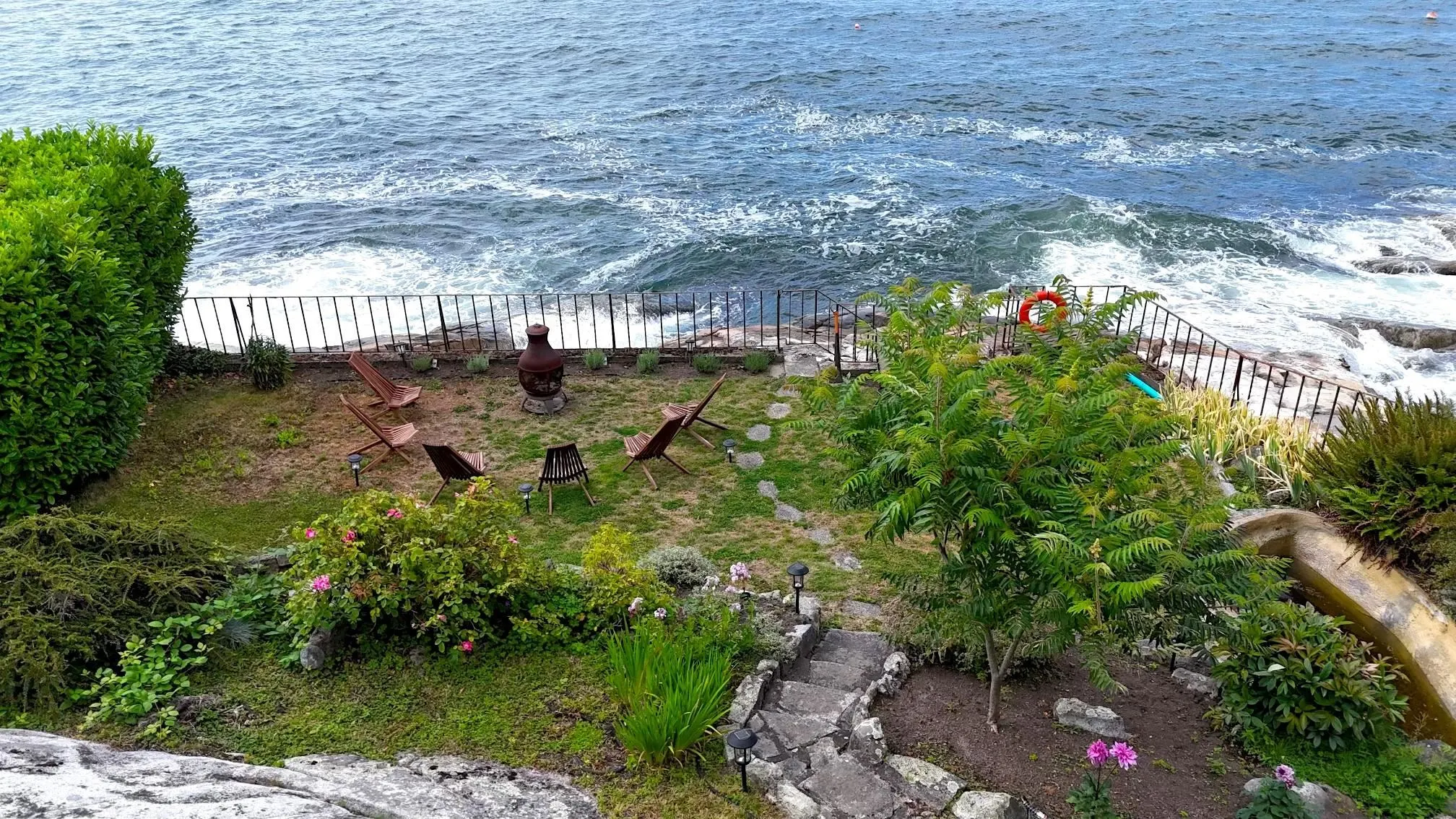 3866 Marine Drive