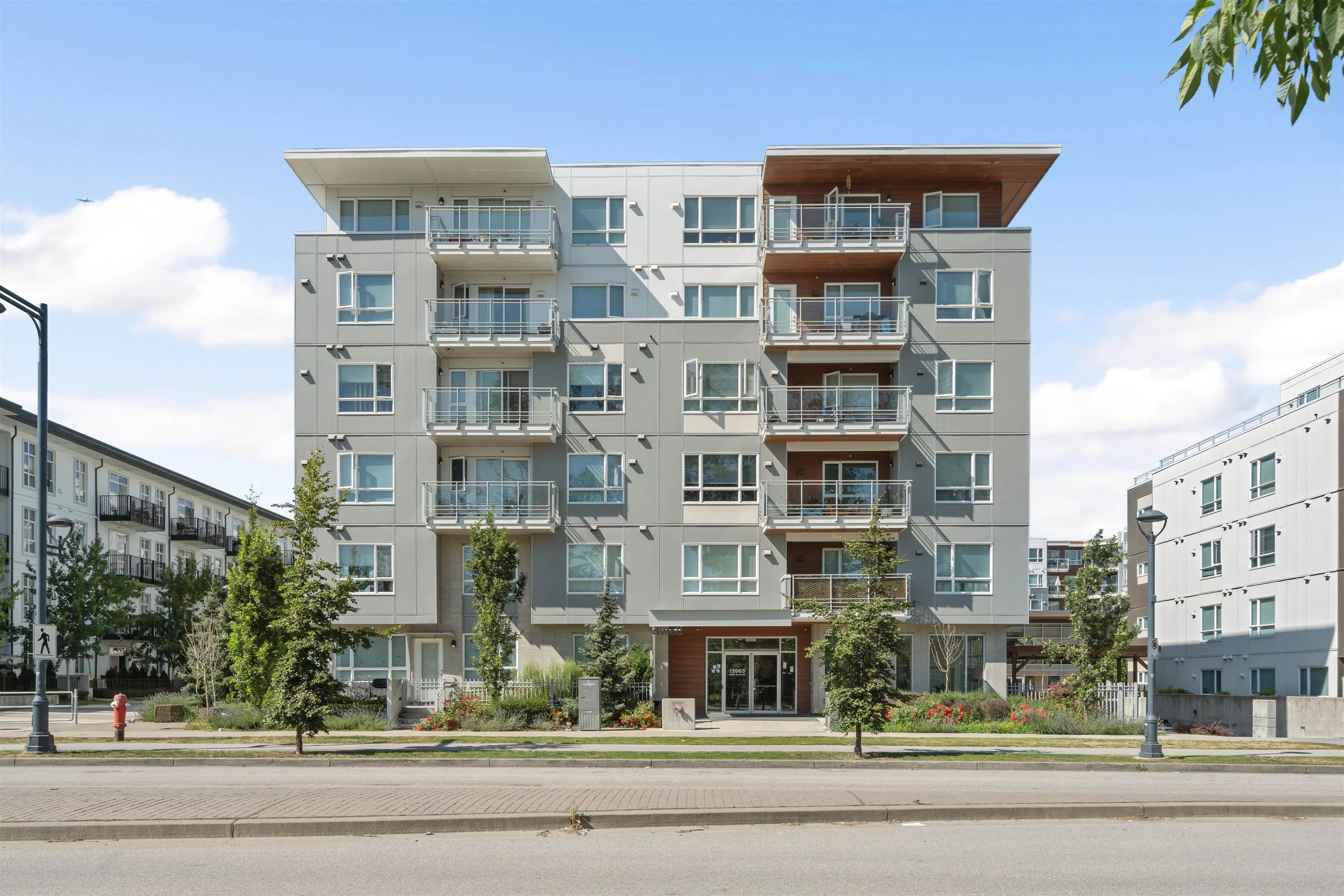 525 13963 105 Boulevard