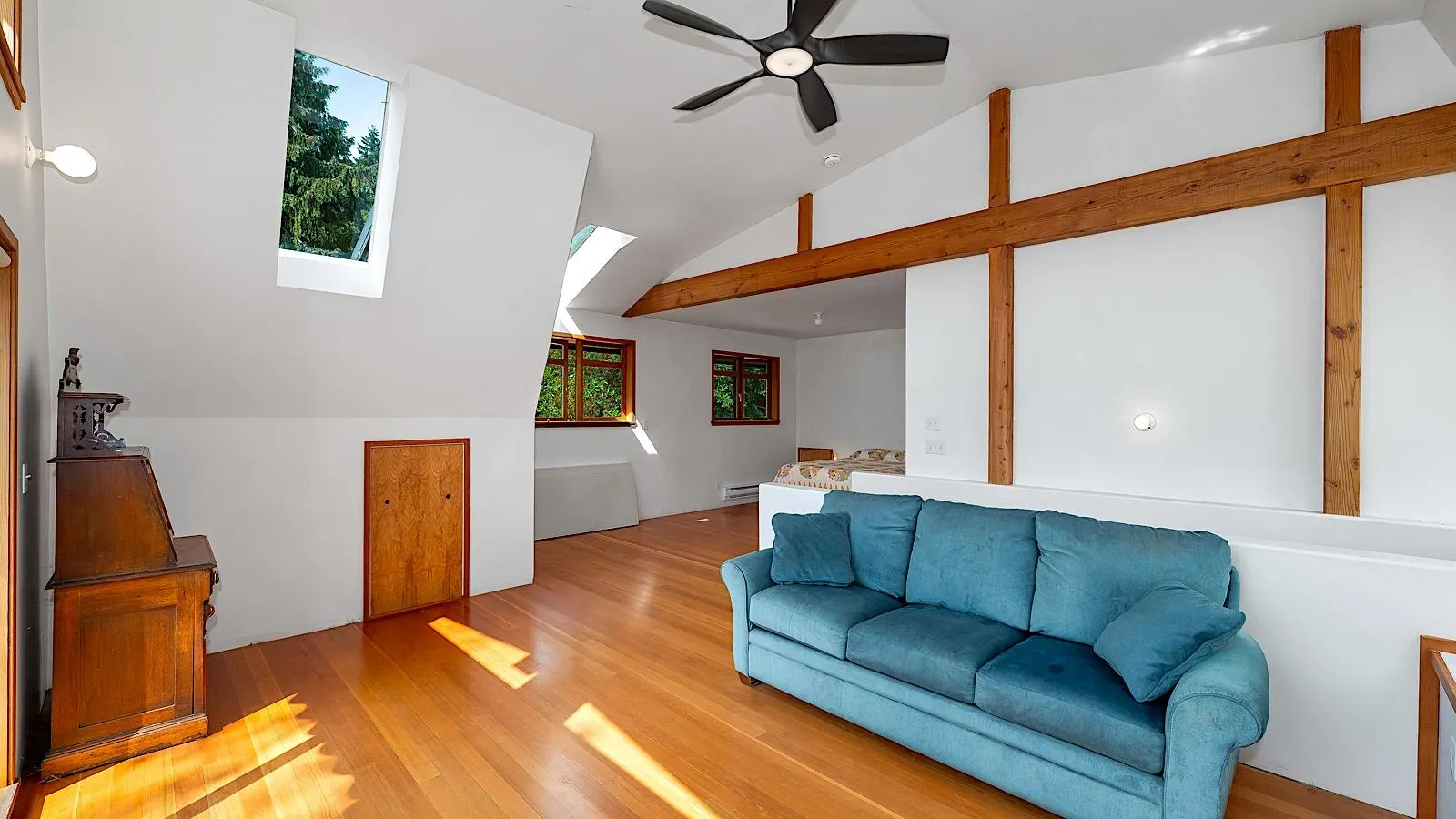 476 Marine Drive