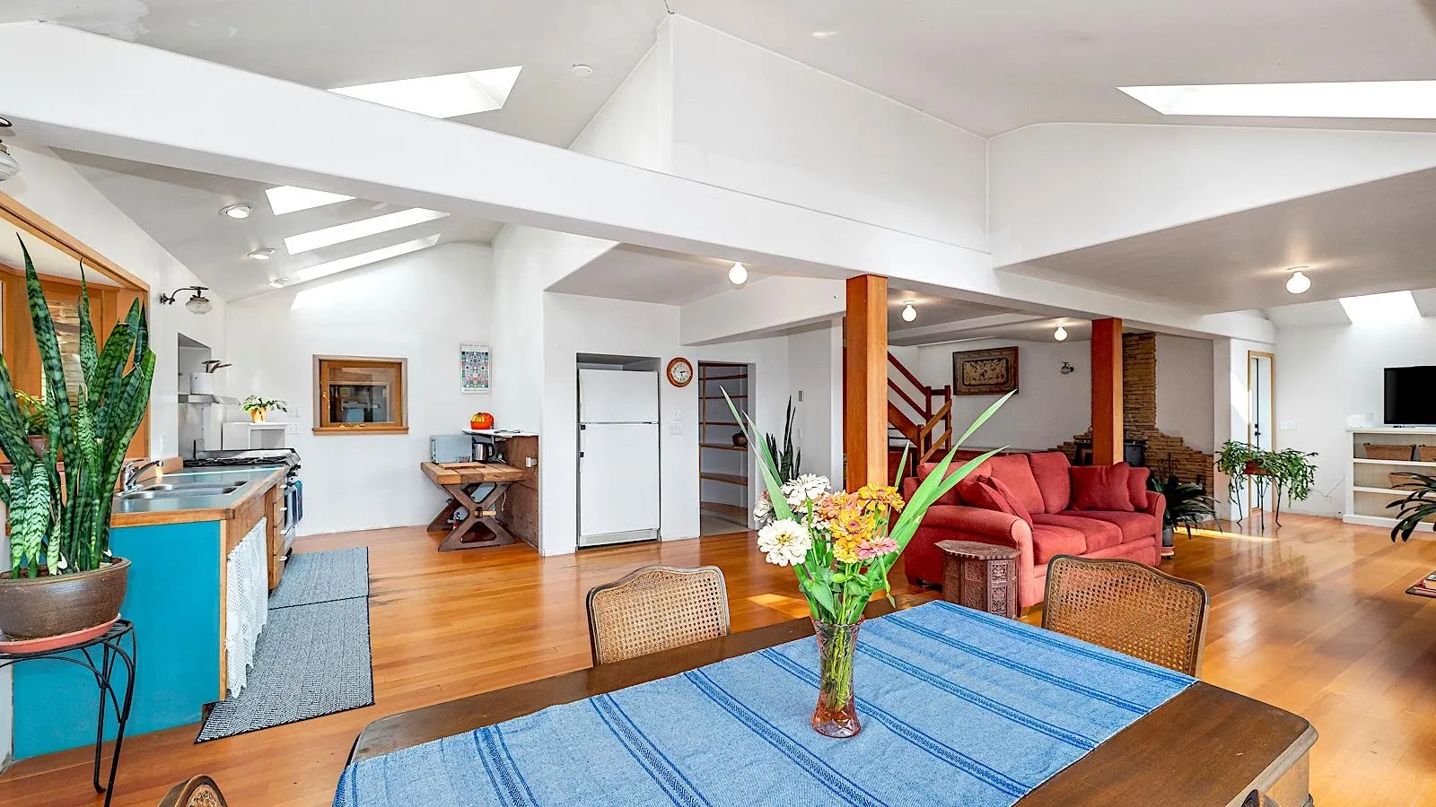 476 Marine Drive