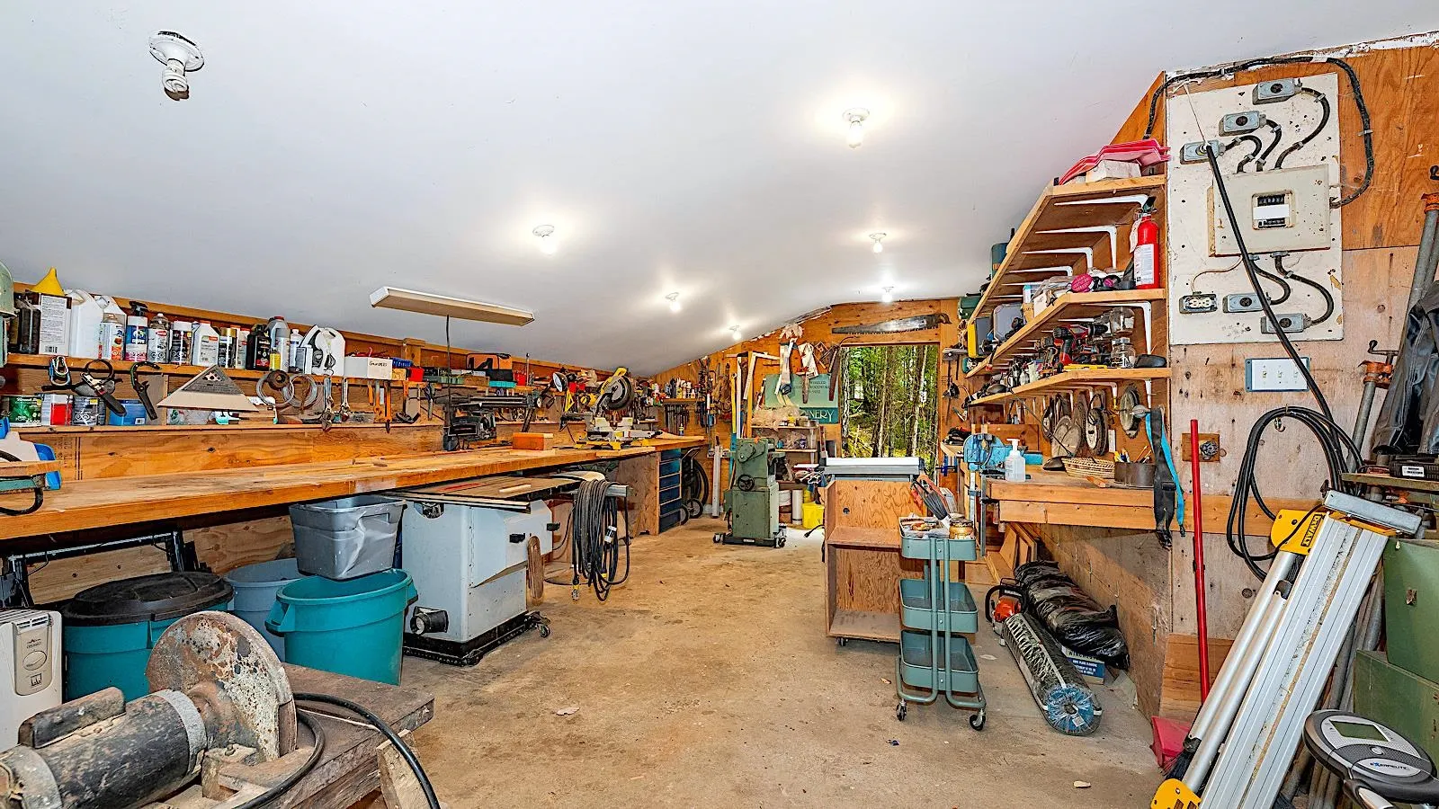 476 Marine Drive
