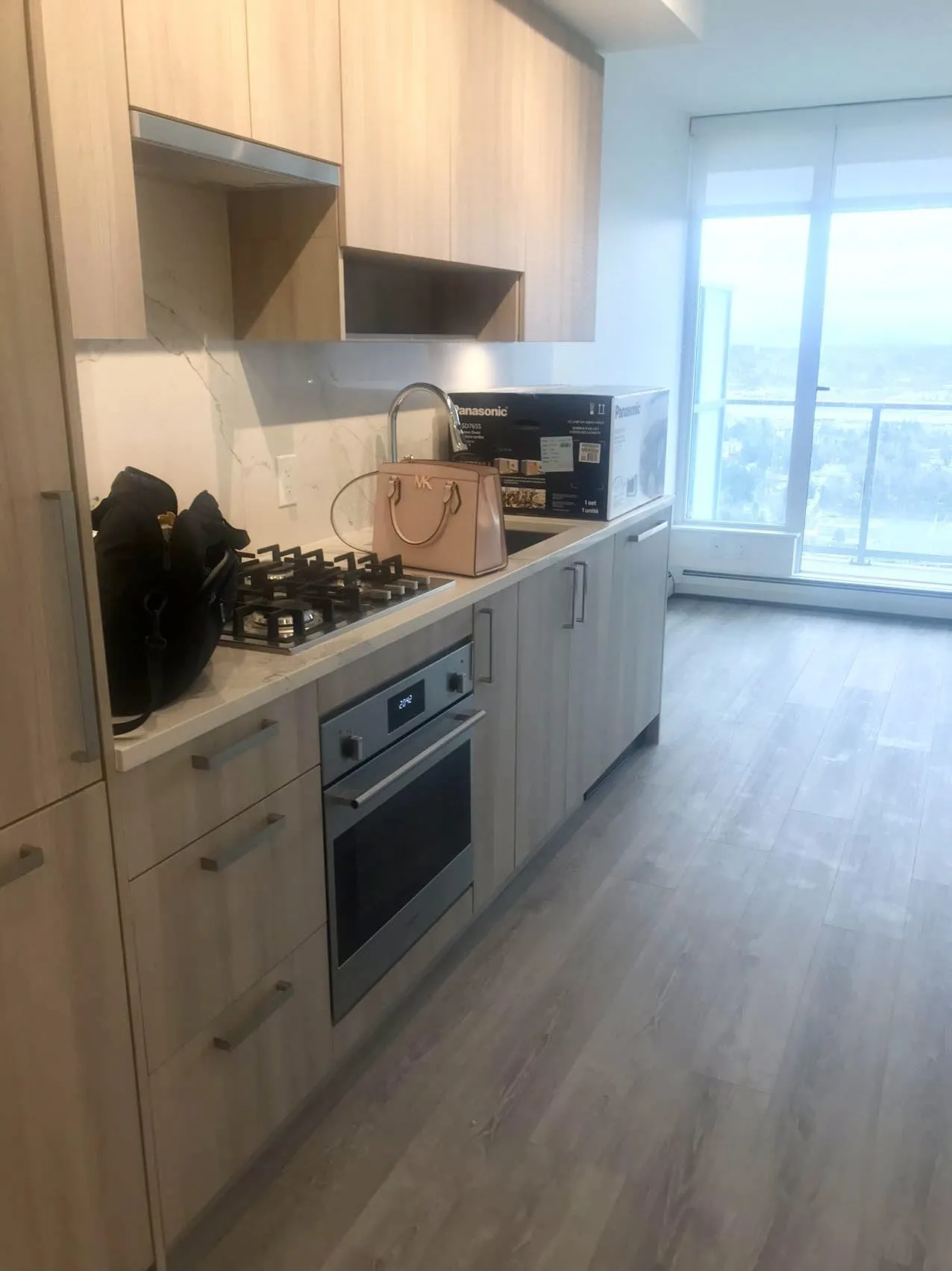 3804 13350 Central Avenue
