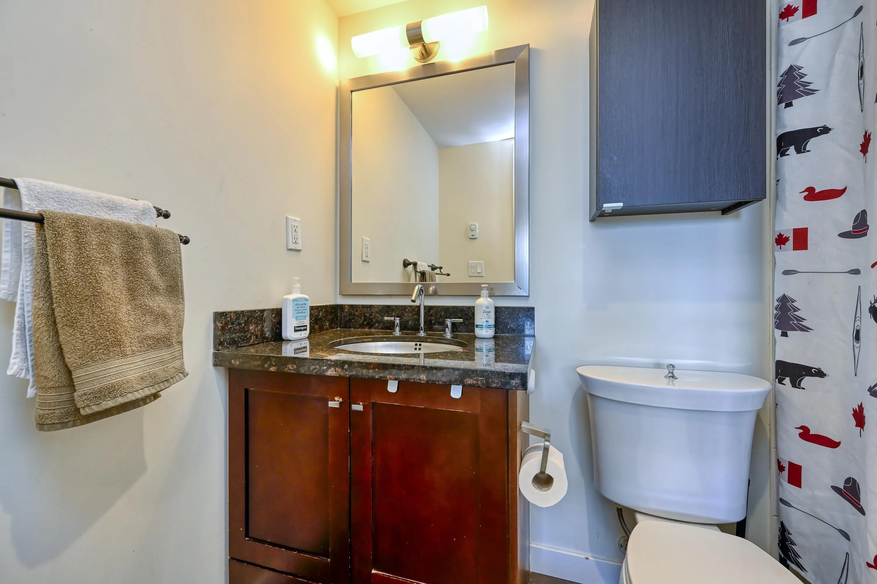 1307 1 Renaissance Square