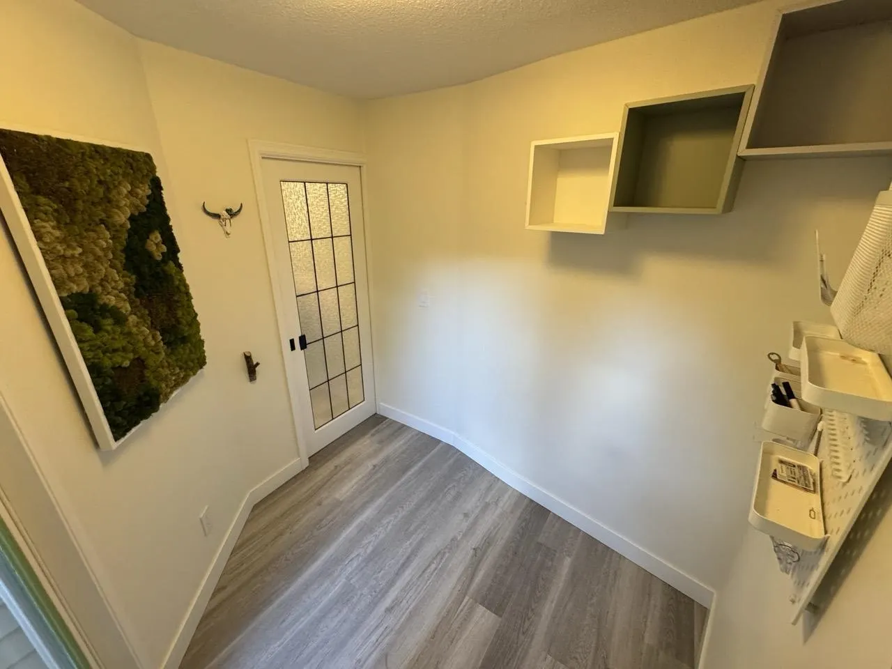 1207 Confederation Dr