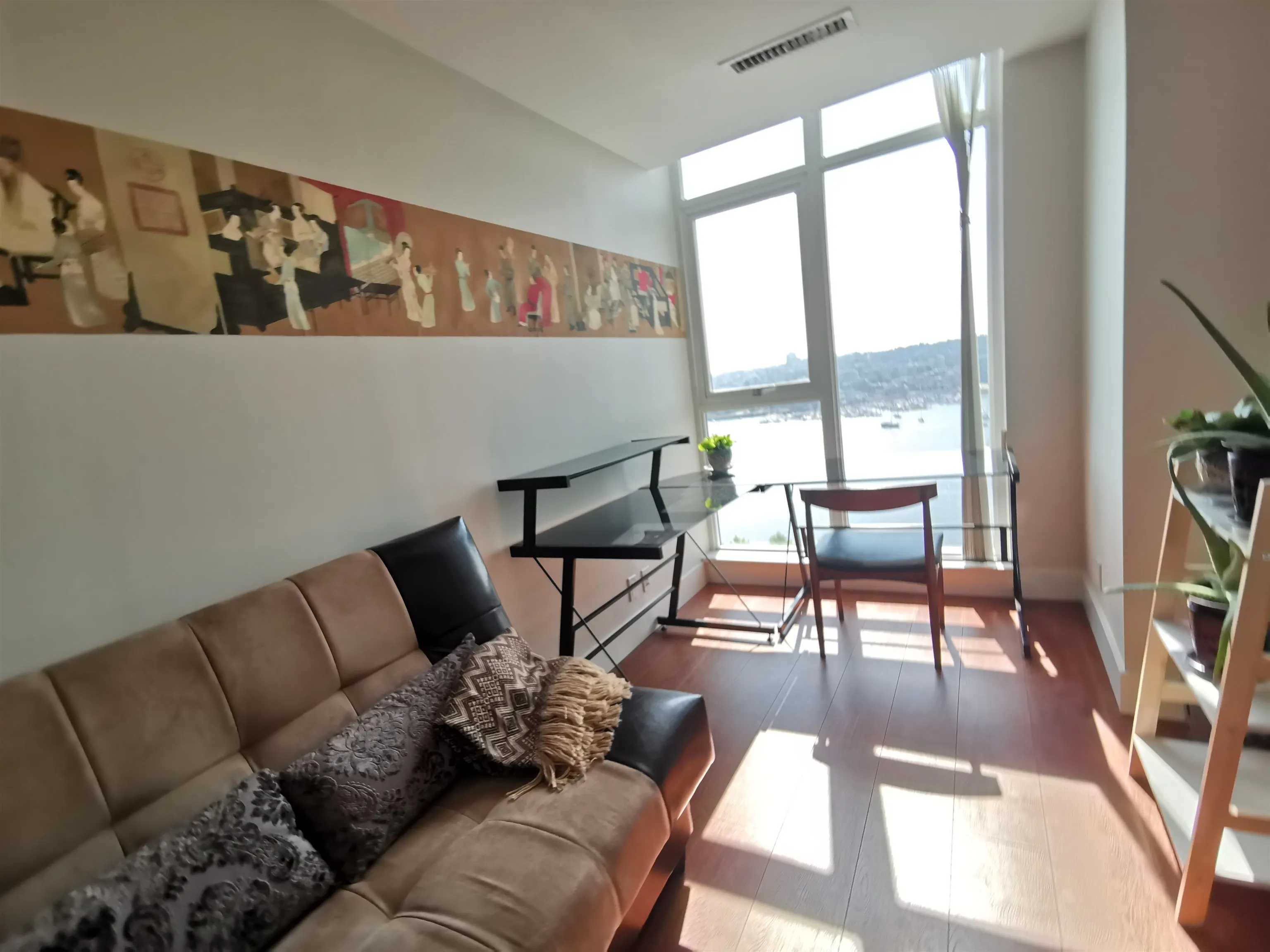 1803 1483 Homer Street