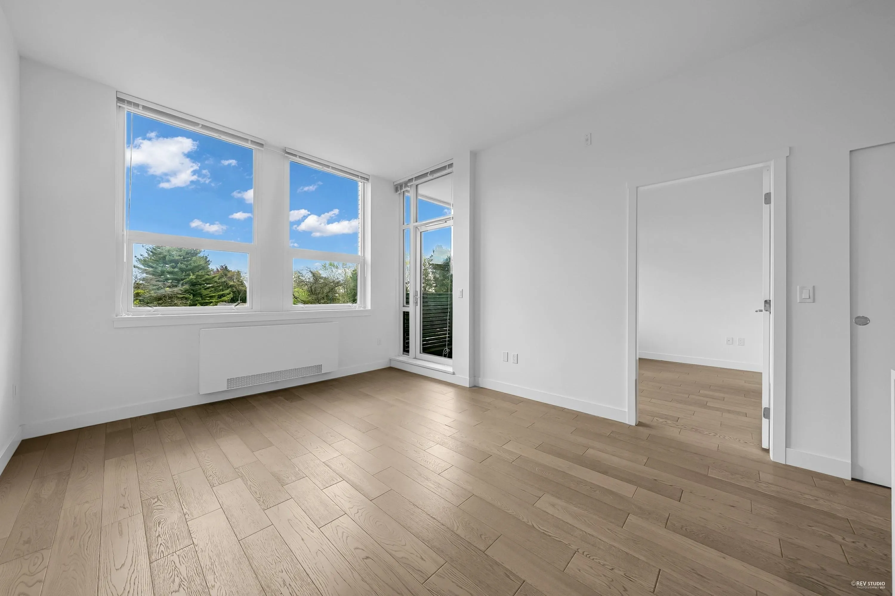 3xx 6733 Cambie Street