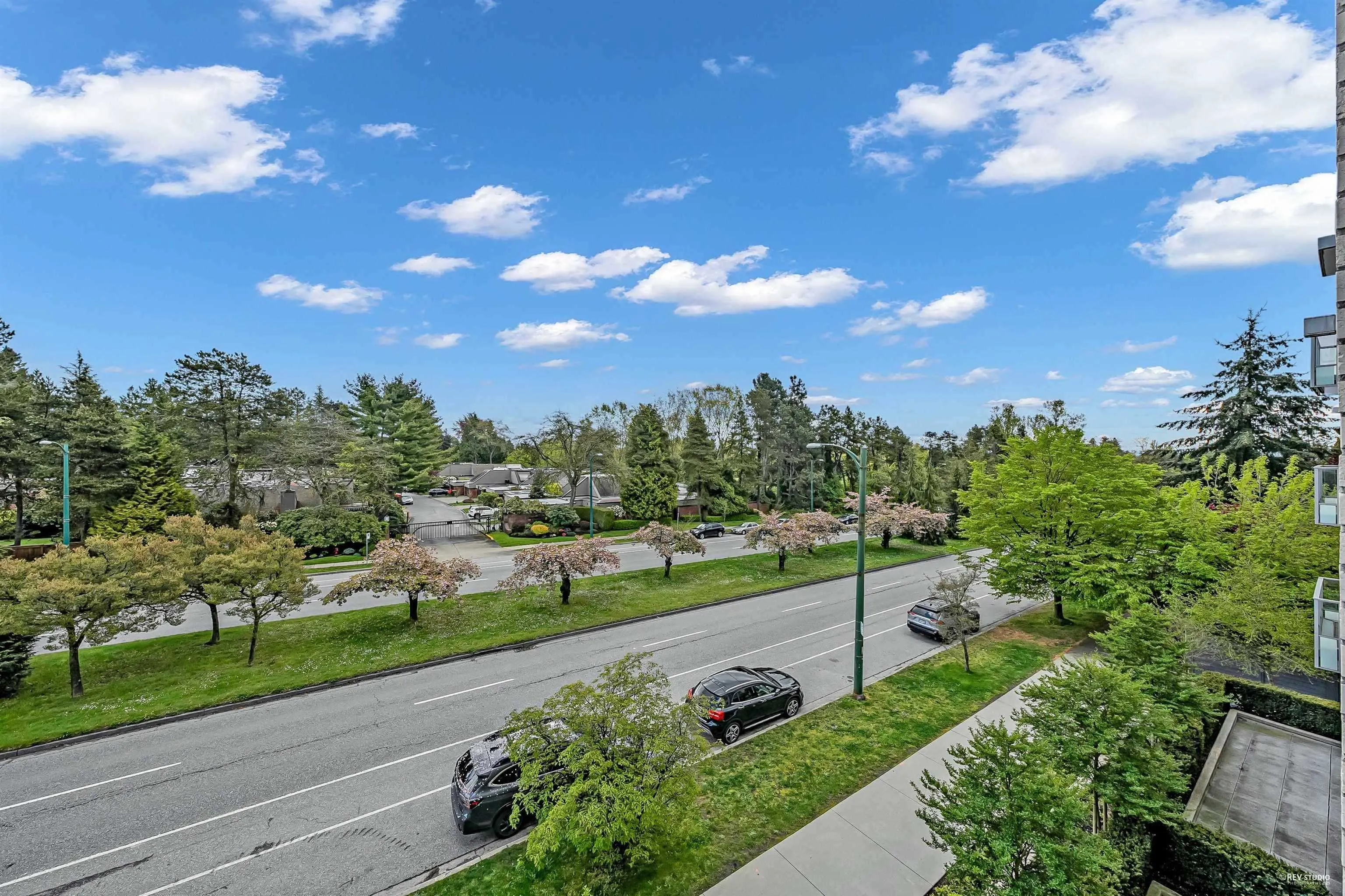 3xx 6733 Cambie Street