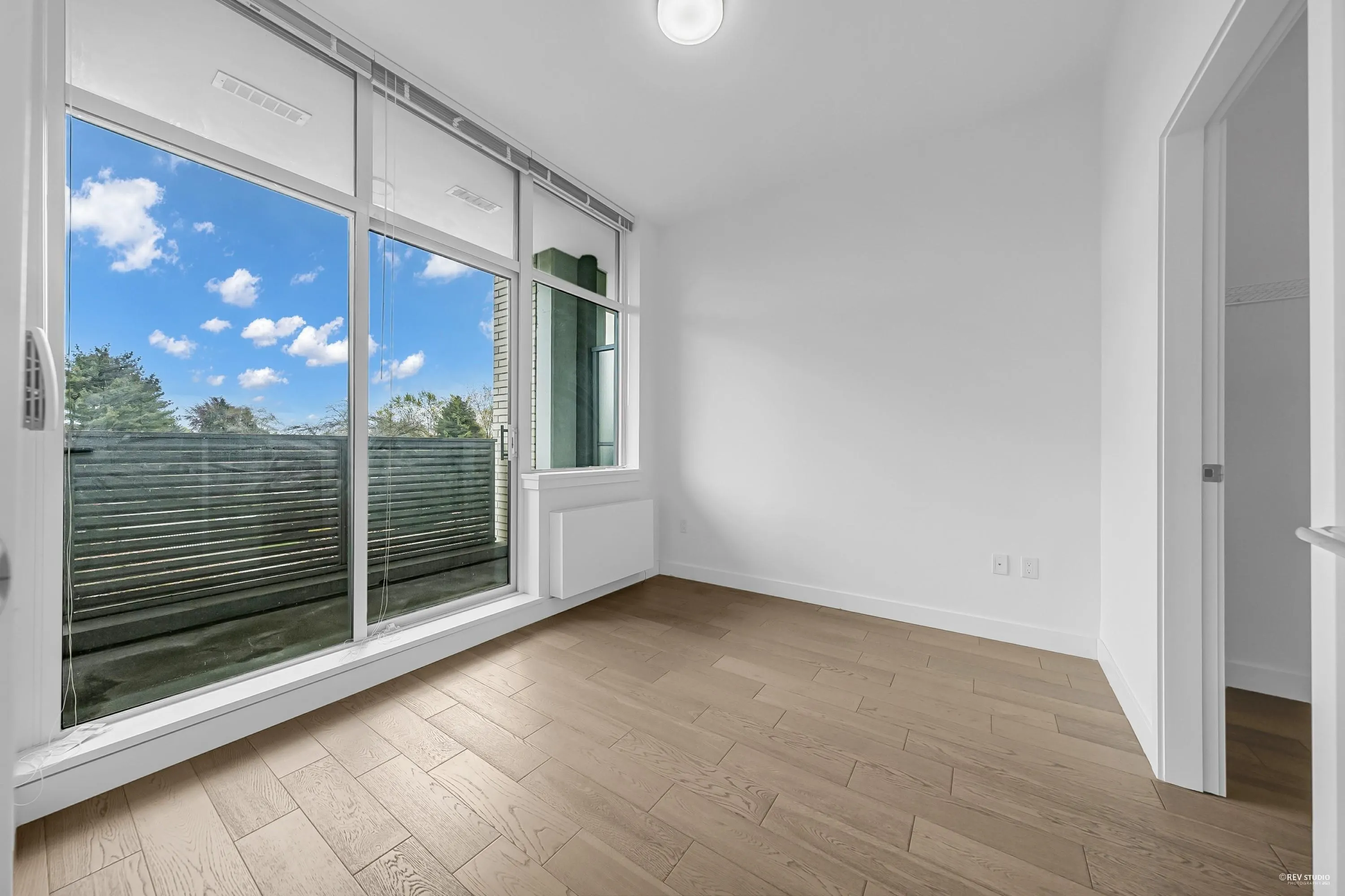 3xx 6733 Cambie Street